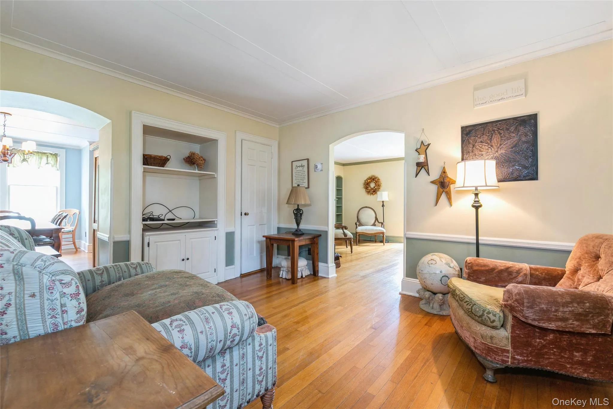 200 Greene Avenue, Islip, NY, 5 Bedrooms Bedrooms, 9 Rooms Rooms,3 BathroomsBathrooms,Residential,For Rent,Greene,0,1029167 200 Greene Avenue, Islip, NY, 5 Bedrooms Bedrooms, 9 Rooms Rooms,3 BathroomsBathrooms,Residential,For Rent,Greene,0,1029167