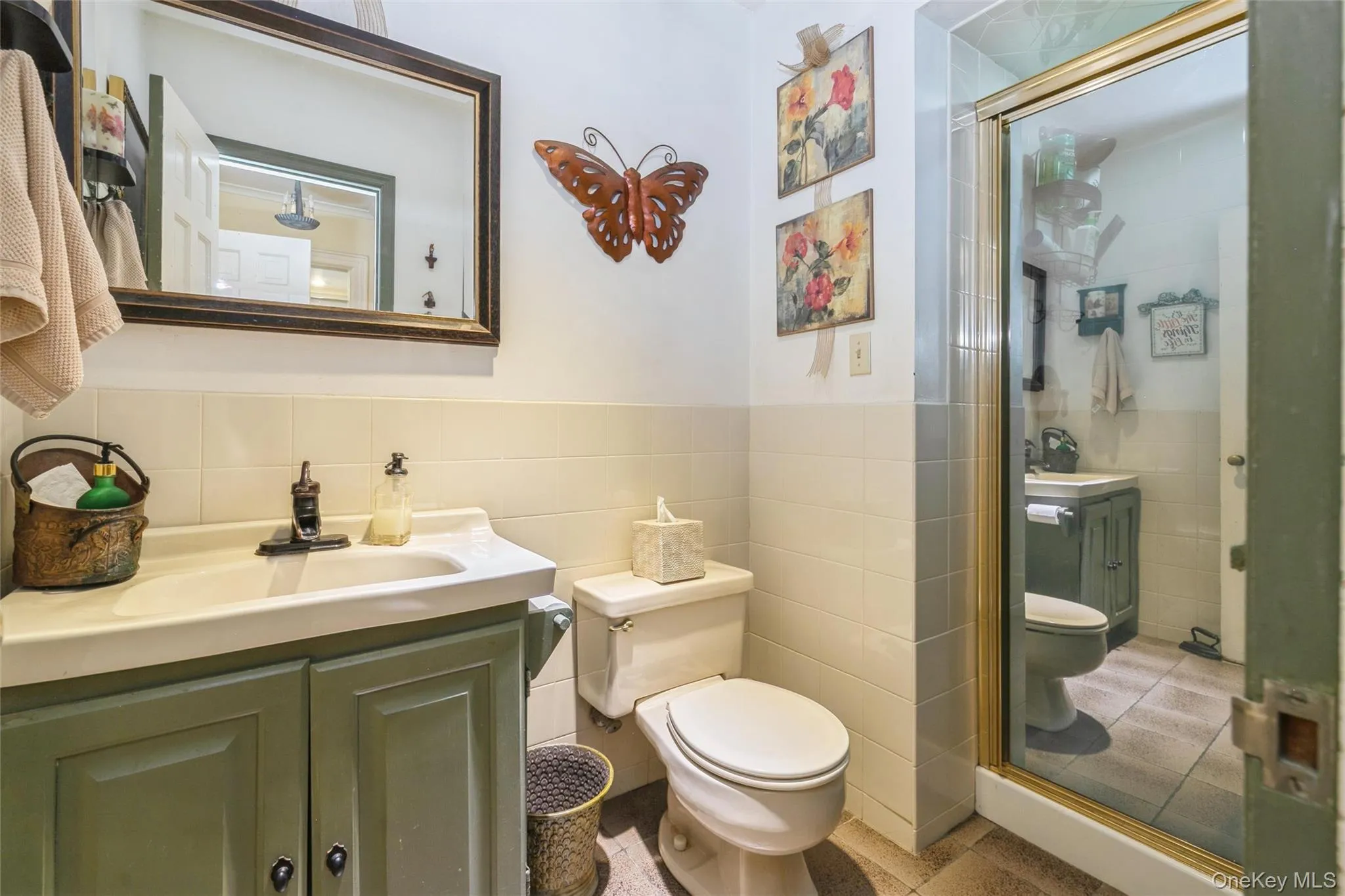 200 Greene Avenue, Islip, NY, 5 Bedrooms Bedrooms, 9 Rooms Rooms,3 BathroomsBathrooms,Residential,For Rent,Greene,0,1029167 200 Greene Avenue, Islip, NY, 5 Bedrooms Bedrooms, 9 Rooms Rooms,3 BathroomsBathrooms,Residential,For Rent,Greene,0,1029167