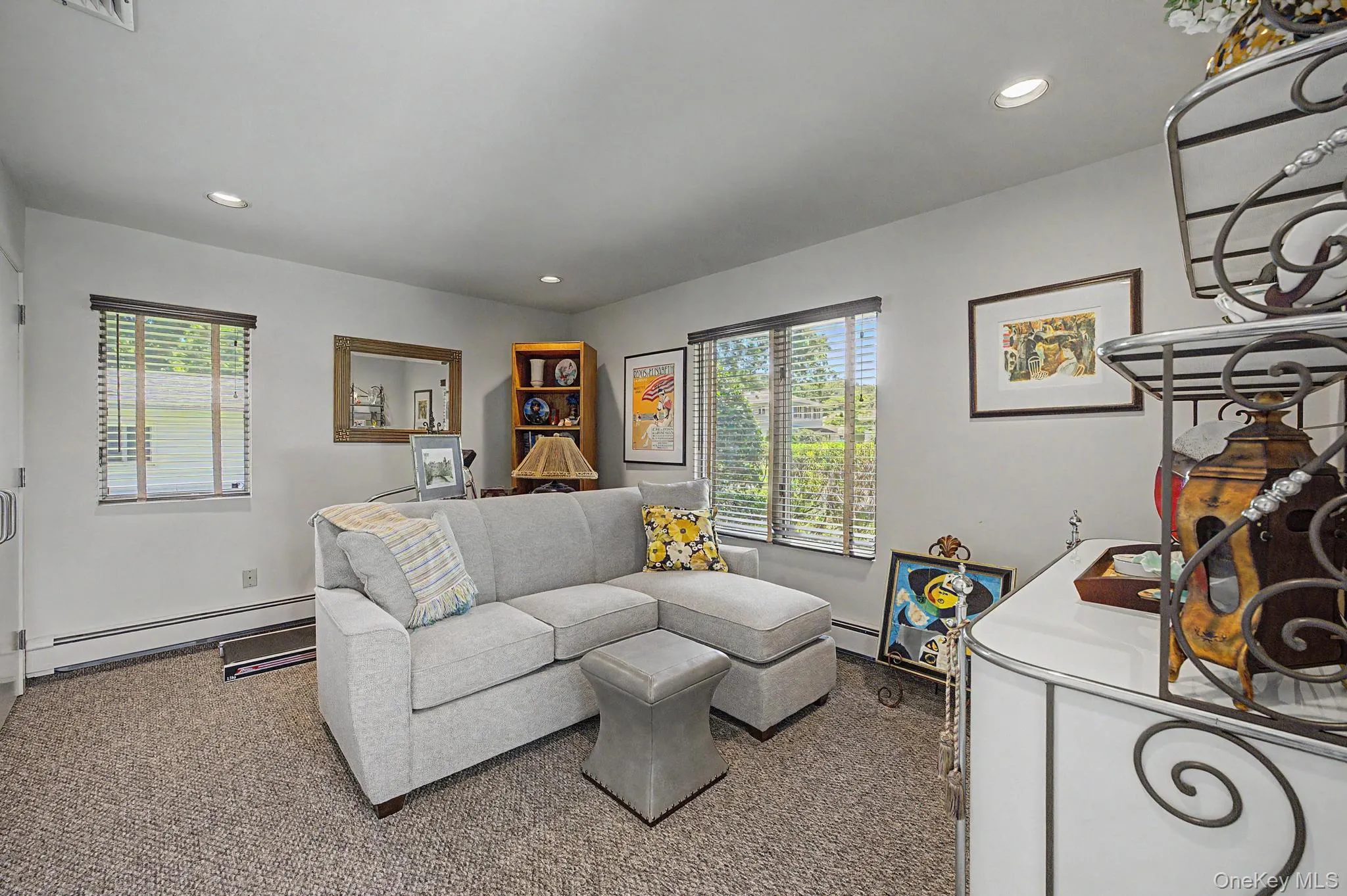 15 Pimlico Drive, Smithtown, NY, 4 Bedrooms Bedrooms, 8 Rooms Rooms,2 BathroomsBathrooms,Residential,For Rent,Pimlico,0,1029173 15 Pimlico Drive, Smithtown, NY, 4 Bedrooms Bedrooms, 8 Rooms Rooms,2 BathroomsBathrooms,Residential,For Rent,Pimlico,0,1029173