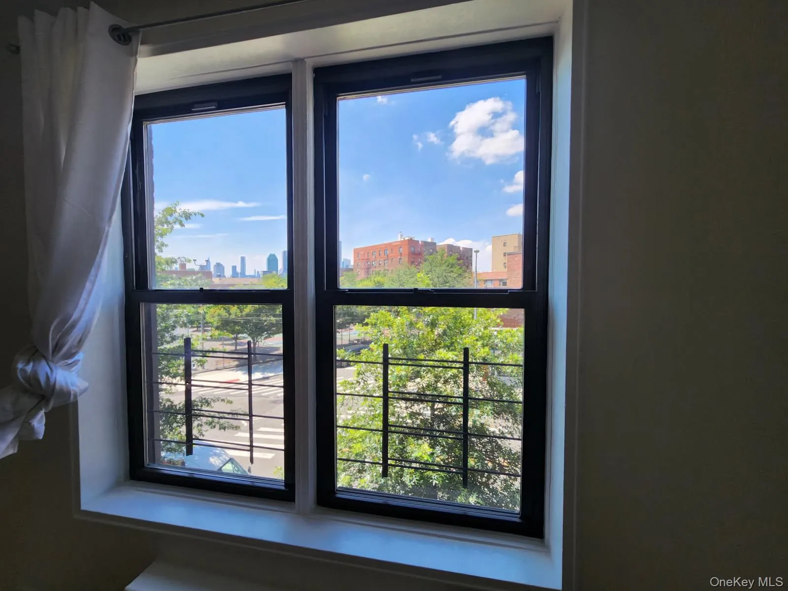 48-21 40th St., New York, NY, 1 Bedroom Bedrooms, 3 Rooms Rooms,1 BathroomBathrooms,Residential Lease,For Rent,40th St.,0,1029178 48-21 40th St., New York, NY, 1 Bedroom Bedrooms, 3 Rooms Rooms,1 BathroomBathrooms,Residential Lease,For Rent,40th St.,0,1029178