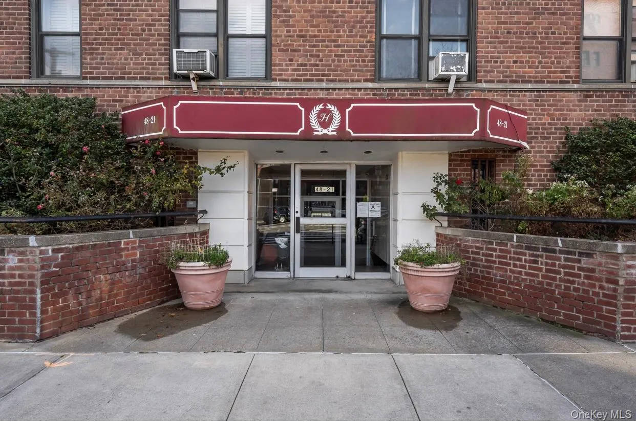 48-21 40th St., New York, NY, 1 Bedroom Bedrooms, 3 Rooms Rooms,1 BathroomBathrooms,Residential Lease,For Rent,40th St.,0,1029178 48-21 40th St., New York, NY, 1 Bedroom Bedrooms, 3 Rooms Rooms,1 BathroomBathrooms,Residential Lease,For Rent,40th St.,0,1029178