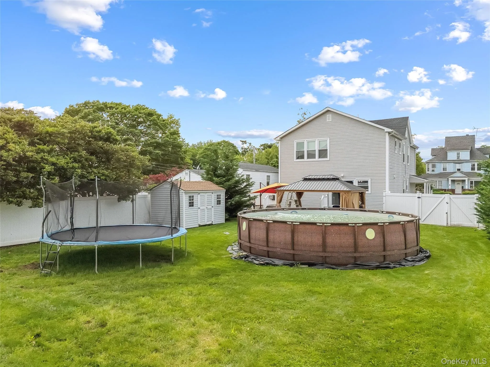 81 Pearsall Avenue, Hempstead, NY, 4 Bedrooms Bedrooms, 9 Rooms Rooms,3 BathroomsBathrooms,Residential,For Rent,Pearsall,0,1029182 81 Pearsall Avenue, Hempstead, NY, 4 Bedrooms Bedrooms, 9 Rooms Rooms,3 BathroomsBathrooms,Residential,For Rent,Pearsall,0,1029182