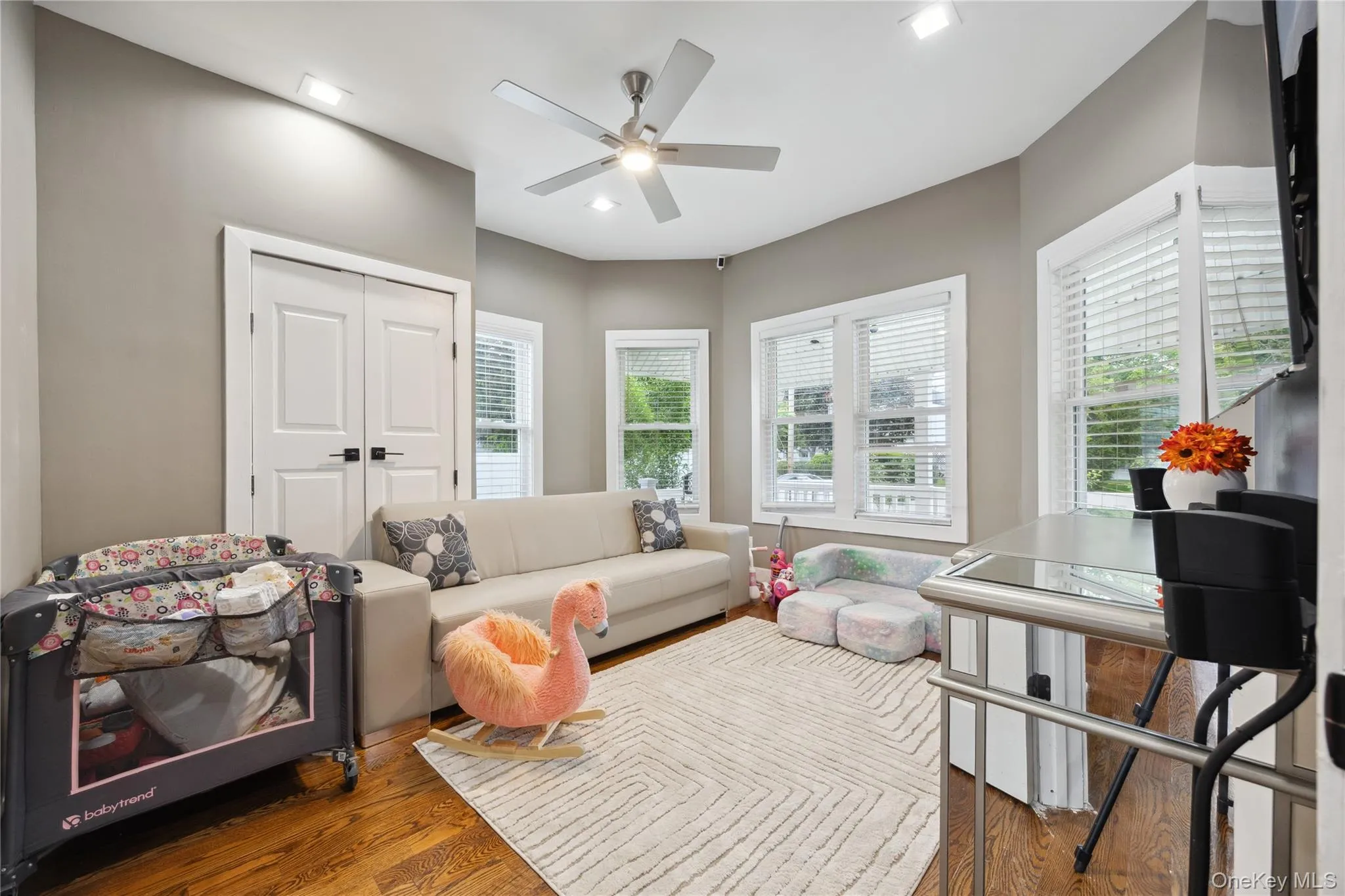 81 Pearsall Avenue, Hempstead, NY, 4 Bedrooms Bedrooms, 9 Rooms Rooms,3 BathroomsBathrooms,Residential,For Rent,Pearsall,0,1029182 81 Pearsall Avenue, Hempstead, NY, 4 Bedrooms Bedrooms, 9 Rooms Rooms,3 BathroomsBathrooms,Residential,For Rent,Pearsall,0,1029182