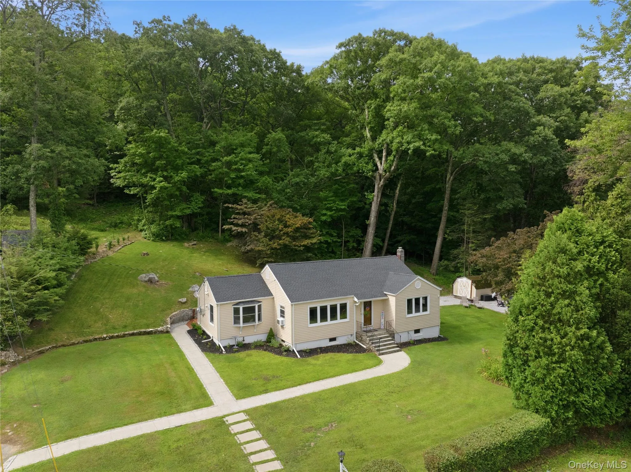 233 Hilltop Street, Carmel, NY, 3 Bedrooms Bedrooms, 6 Rooms Rooms,1 BathroomBathrooms,Residential,For Rent,Hilltop,0,1029183 233 Hilltop Street, Carmel, NY, 3 Bedrooms Bedrooms, 6 Rooms Rooms,1 BathroomBathrooms,Residential,For Rent,Hilltop,0,1029183