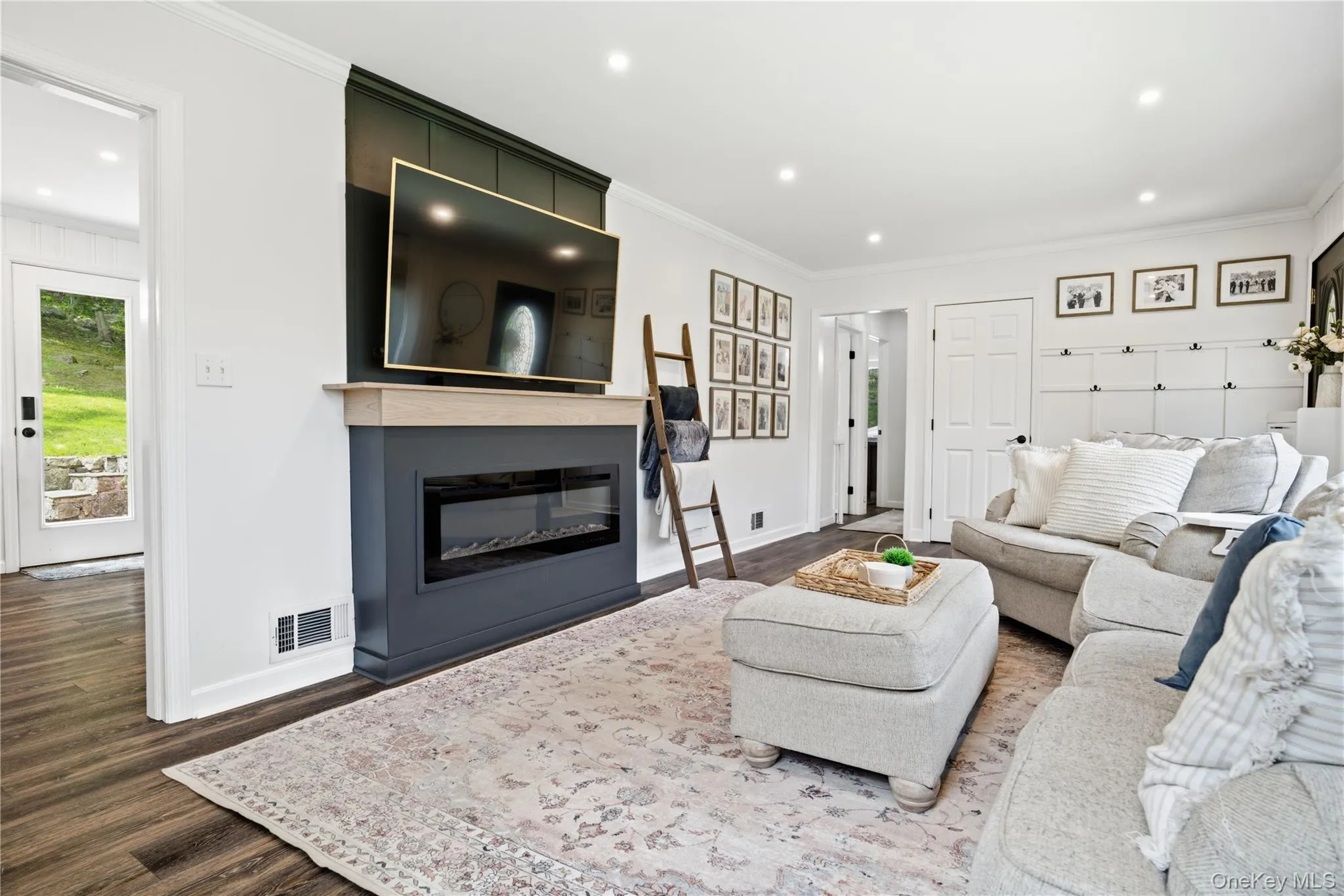 233 Hilltop Street, Carmel, NY, 3 Bedrooms Bedrooms, 6 Rooms Rooms,1 BathroomBathrooms,Residential,For Rent,Hilltop,0,1029183 233 Hilltop Street, Carmel, NY, 3 Bedrooms Bedrooms, 6 Rooms Rooms,1 BathroomBathrooms,Residential,For Rent,Hilltop,0,1029183