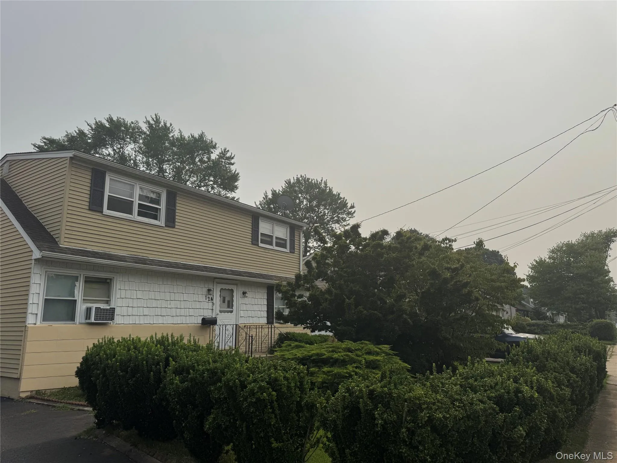 124 Parkdale Drive, Babylon, NY, 3 Bedrooms Bedrooms, 5 Rooms Rooms,1 BathroomBathrooms,Residential Lease,For Rent,Parkdale,0,1029186 124 Parkdale Drive, Babylon, NY, 3 Bedrooms Bedrooms, 5 Rooms Rooms,1 BathroomBathrooms,Residential Lease,For Rent,Parkdale,0,1029186