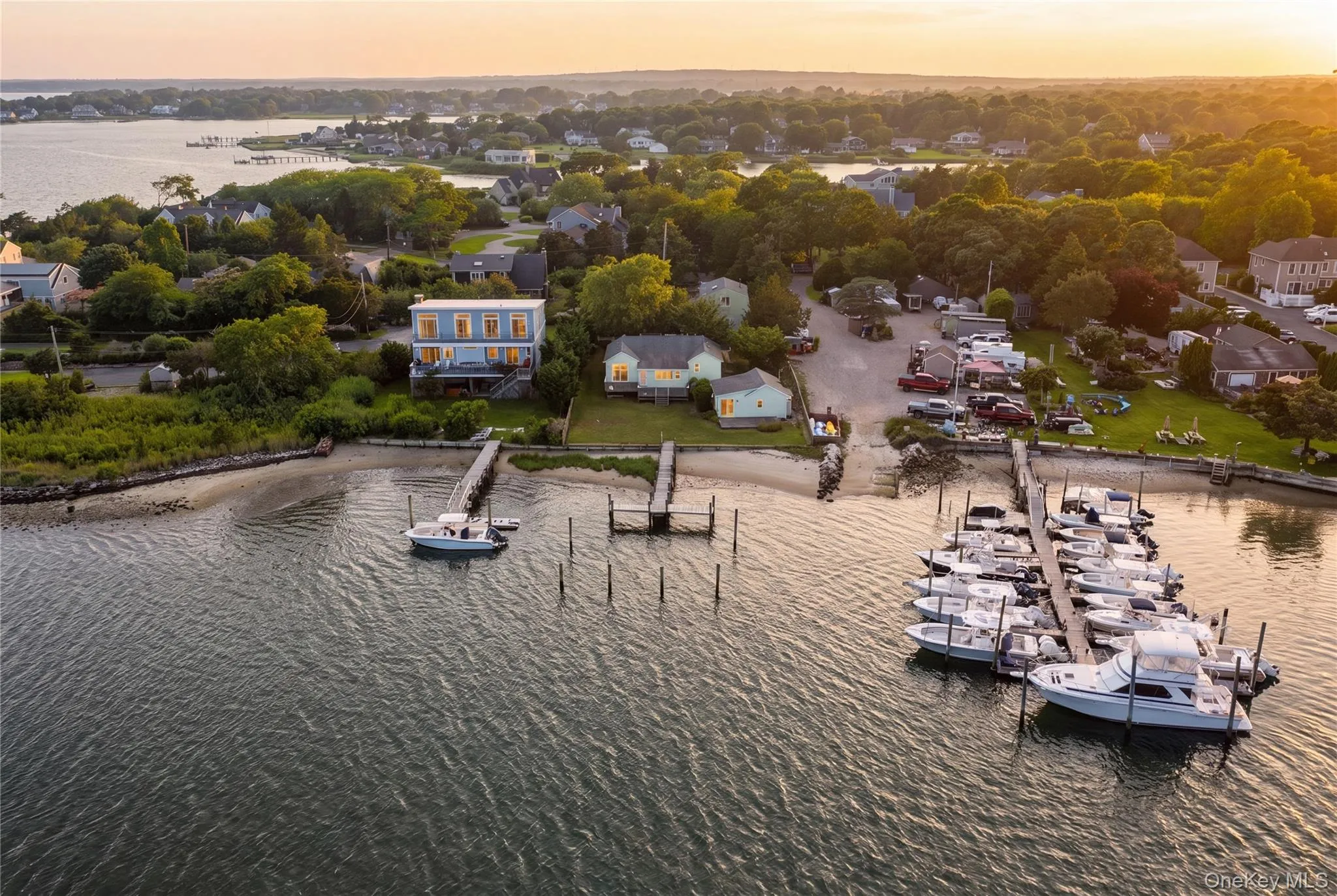 35 Gardners Lane, Southampton, NY, 4 Bedrooms Bedrooms, 12 Rooms Rooms,4 BathroomsBathrooms,Residential,For Rent,Gardners,0,1029188 35 Gardners Lane, Southampton, NY, 4 Bedrooms Bedrooms, 12 Rooms Rooms,4 BathroomsBathrooms,Residential,For Rent,Gardners,0,1029188