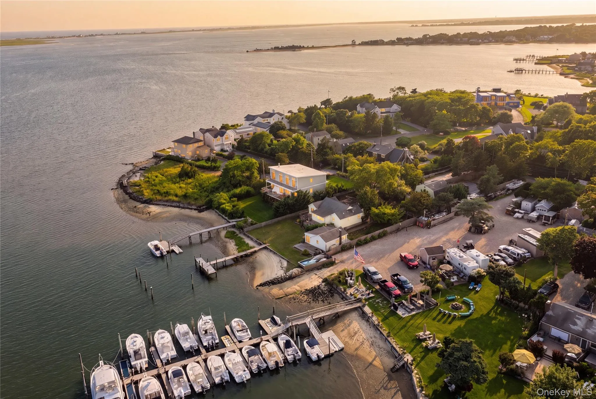 35 Gardners Lane, Southampton, NY, 4 Bedrooms Bedrooms, 12 Rooms Rooms,4 BathroomsBathrooms,Residential,For Rent,Gardners,0,1029188 35 Gardners Lane, Southampton, NY, 4 Bedrooms Bedrooms, 12 Rooms Rooms,4 BathroomsBathrooms,Residential,For Rent,Gardners,0,1029188