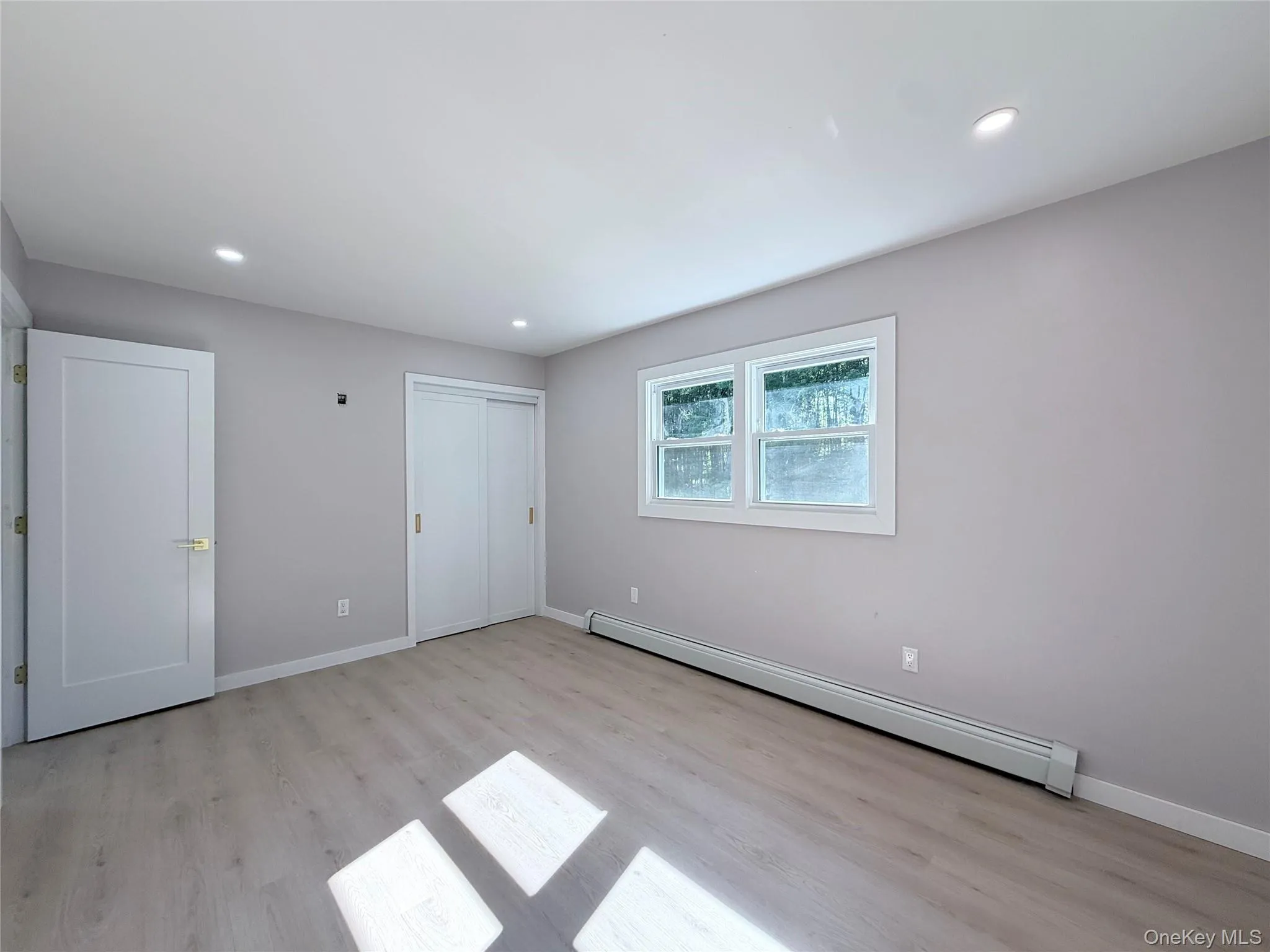 13 Moss Lane, Thompson, NY, 4 Bedrooms Bedrooms, 7 Rooms Rooms,1 BathroomBathrooms,Residential,For Rent,Moss,0,1029195 13 Moss Lane, Thompson, NY, 4 Bedrooms Bedrooms, 7 Rooms Rooms,1 BathroomBathrooms,Residential,For Rent,Moss,0,1029195
