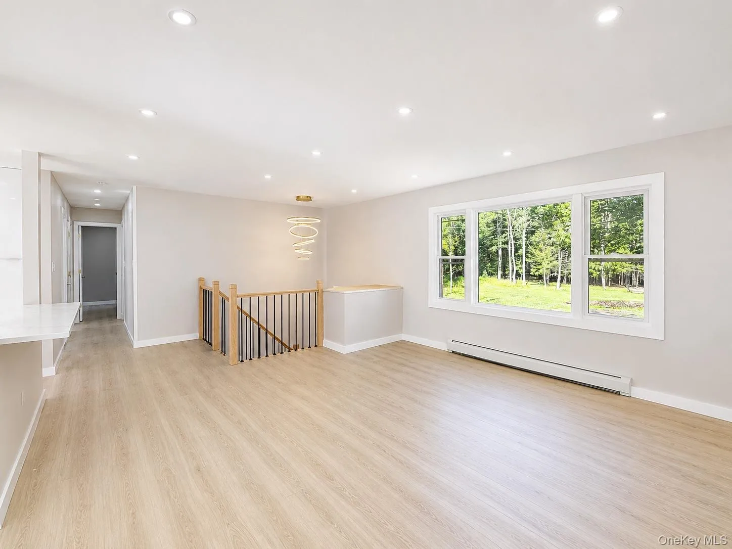 13 Moss Lane, Thompson, NY, 4 Bedrooms Bedrooms, 7 Rooms Rooms,1 BathroomBathrooms,Residential,For Rent,Moss,0,1029195 13 Moss Lane, Thompson, NY, 4 Bedrooms Bedrooms, 7 Rooms Rooms,1 BathroomBathrooms,Residential,For Rent,Moss,0,1029195