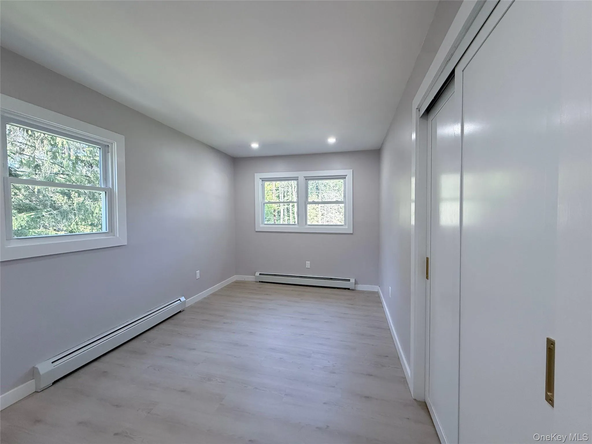 13 Moss Lane, Thompson, NY, 4 Bedrooms Bedrooms, 7 Rooms Rooms,1 BathroomBathrooms,Residential,For Rent,Moss,0,1029195 13 Moss Lane, Thompson, NY, 4 Bedrooms Bedrooms, 7 Rooms Rooms,1 BathroomBathrooms,Residential,For Rent,Moss,0,1029195