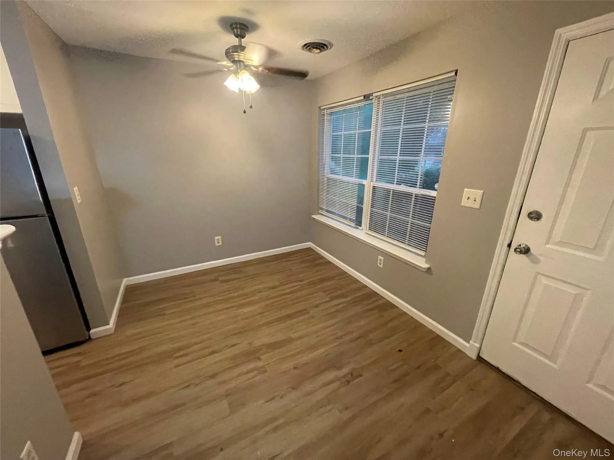 1902 Rosewood Court, Woodbury, NY, 2 Bedrooms Bedrooms, 8 Rooms Rooms,2 BathroomsBathrooms,Residential Lease,For Rent,Rosewood,0,1029197 1902 Rosewood Court, Woodbury, NY, 2 Bedrooms Bedrooms, 8 Rooms Rooms,2 BathroomsBathrooms,Residential Lease,For Rent,Rosewood,0,1029197