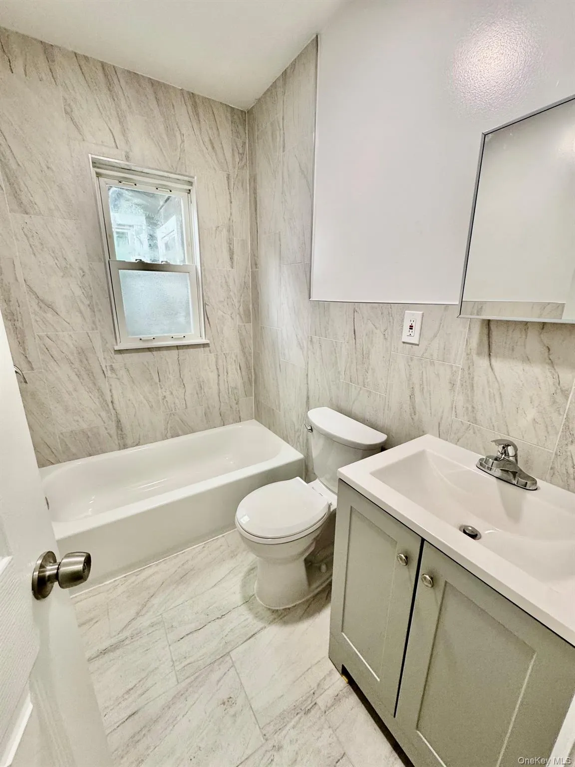 320 Jericho Turnpike, Hempstead, NY, 3 Bedrooms Bedrooms, 6 Rooms Rooms,1 BathroomBathrooms,Residential Lease,For Rent,Jericho,0,1029203 320 Jericho Turnpike, Hempstead, NY, 3 Bedrooms Bedrooms, 6 Rooms Rooms,1 BathroomBathrooms,Residential Lease,For Rent,Jericho,0,1029203