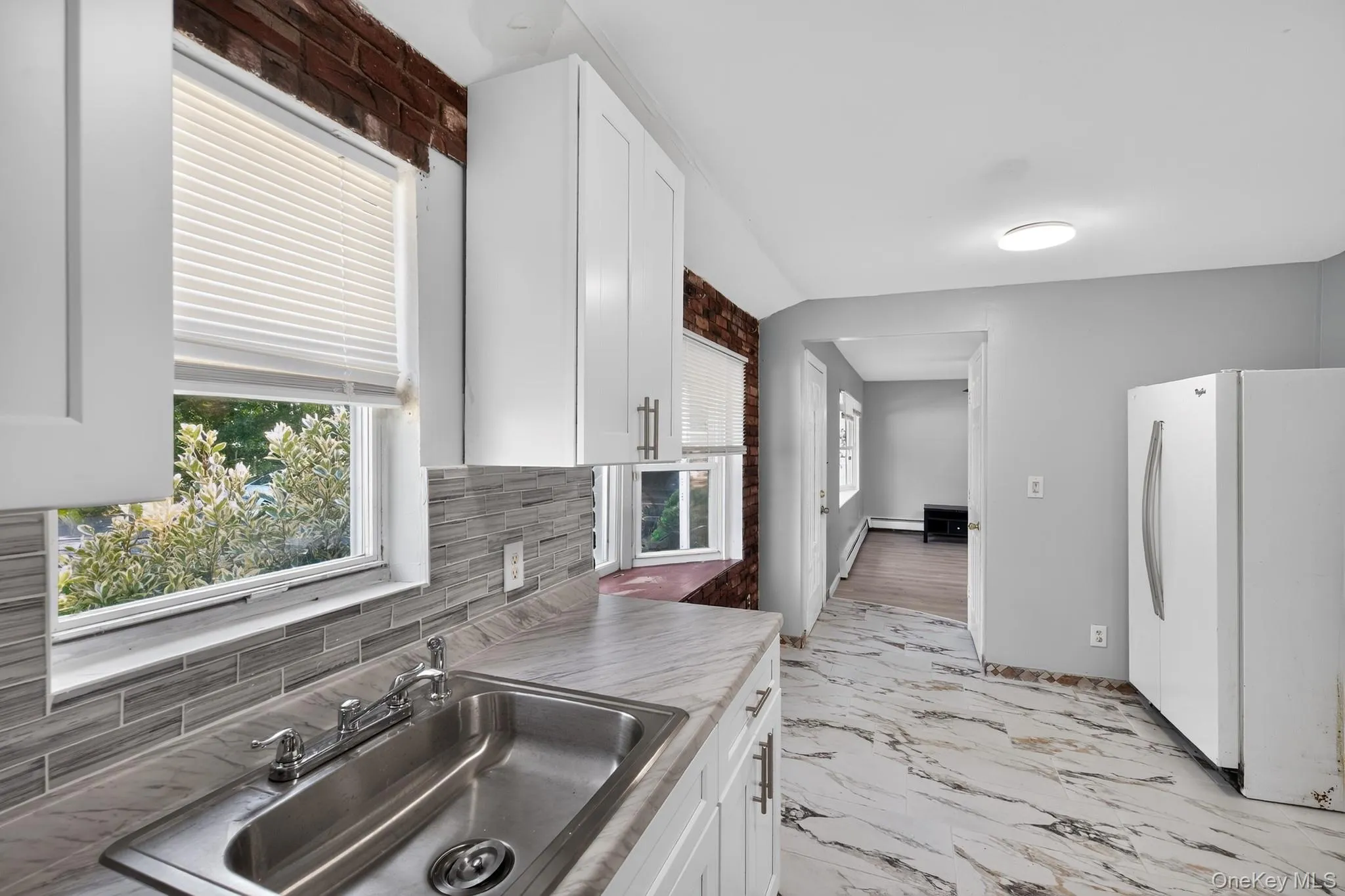 3 Hickory Place, Islip, NY, 3 Bedrooms Bedrooms, 5 Rooms Rooms,2 BathroomsBathrooms,Residential,For Rent,Hickory,0,1029205 3 Hickory Place, Islip, NY, 3 Bedrooms Bedrooms, 5 Rooms Rooms,2 BathroomsBathrooms,Residential,For Rent,Hickory,0,1029205