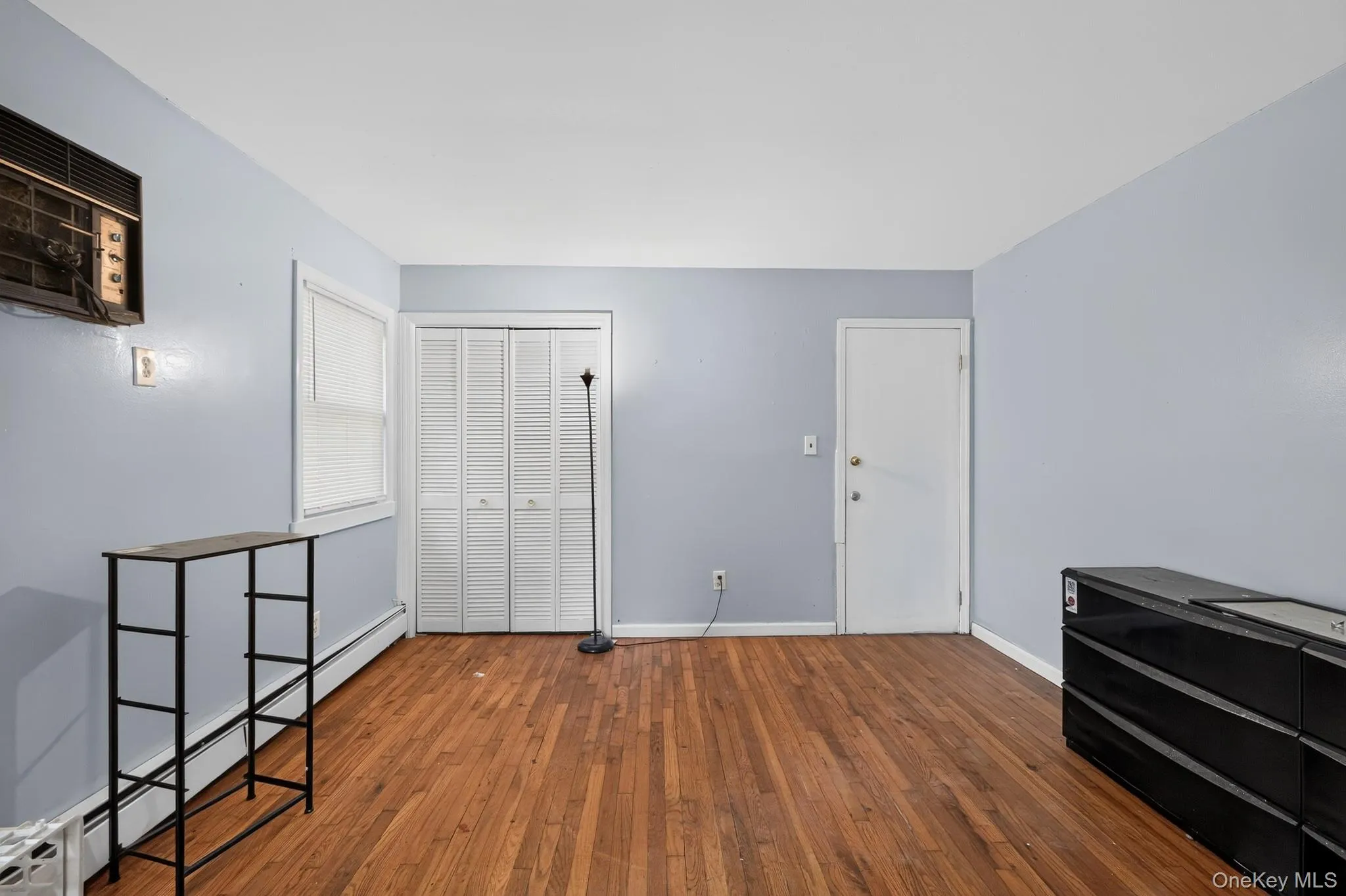3 Hickory Place, Islip, NY, 3 Bedrooms Bedrooms, 5 Rooms Rooms,2 BathroomsBathrooms,Residential,For Rent,Hickory,0,1029205 3 Hickory Place, Islip, NY, 3 Bedrooms Bedrooms, 5 Rooms Rooms,2 BathroomsBathrooms,Residential,For Rent,Hickory,0,1029205