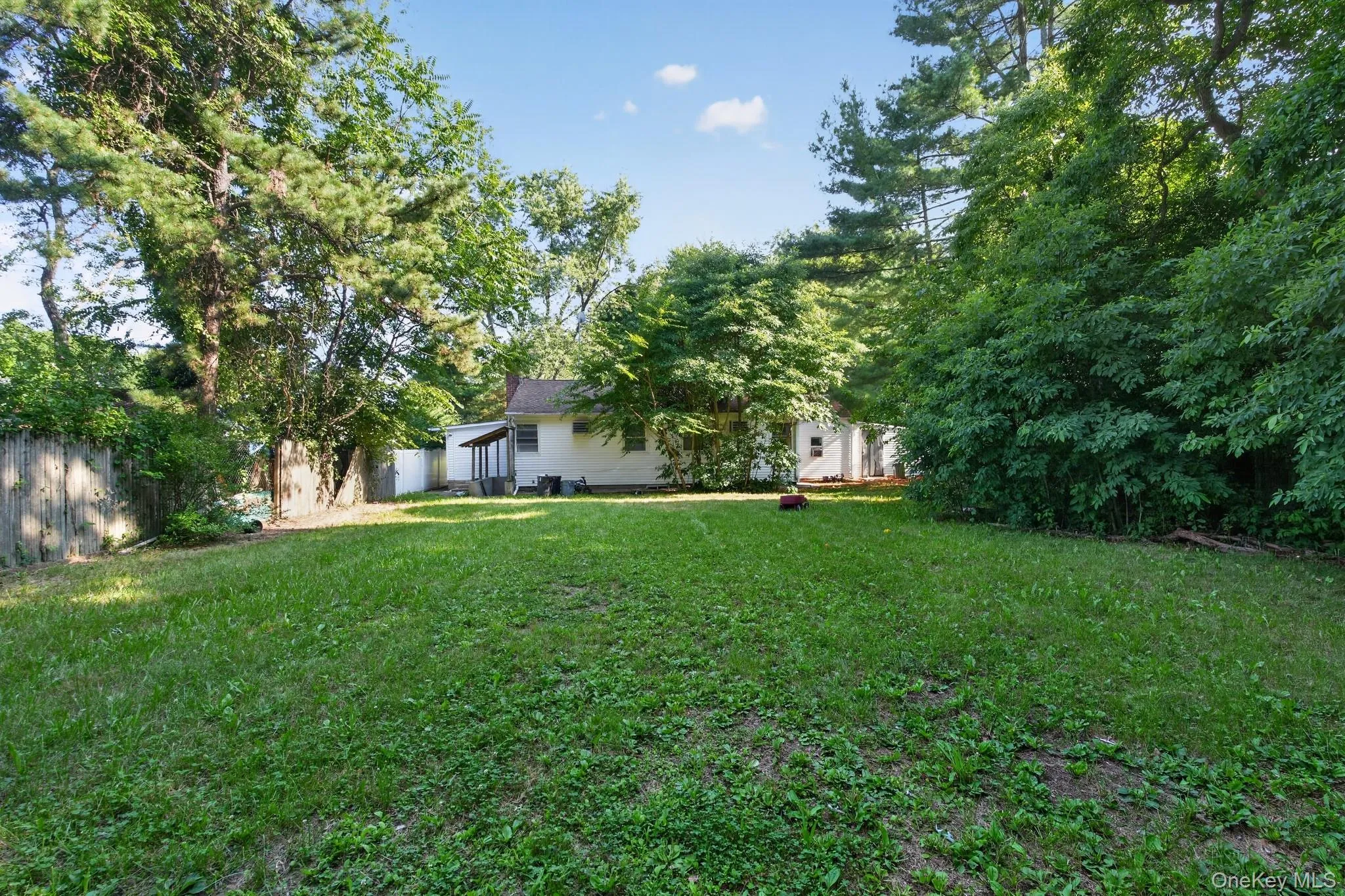 3 Hickory Place, Islip, NY, 3 Bedrooms Bedrooms, 5 Rooms Rooms,2 BathroomsBathrooms,Residential,For Rent,Hickory,0,1029205 3 Hickory Place, Islip, NY, 3 Bedrooms Bedrooms, 5 Rooms Rooms,2 BathroomsBathrooms,Residential,For Rent,Hickory,0,1029205