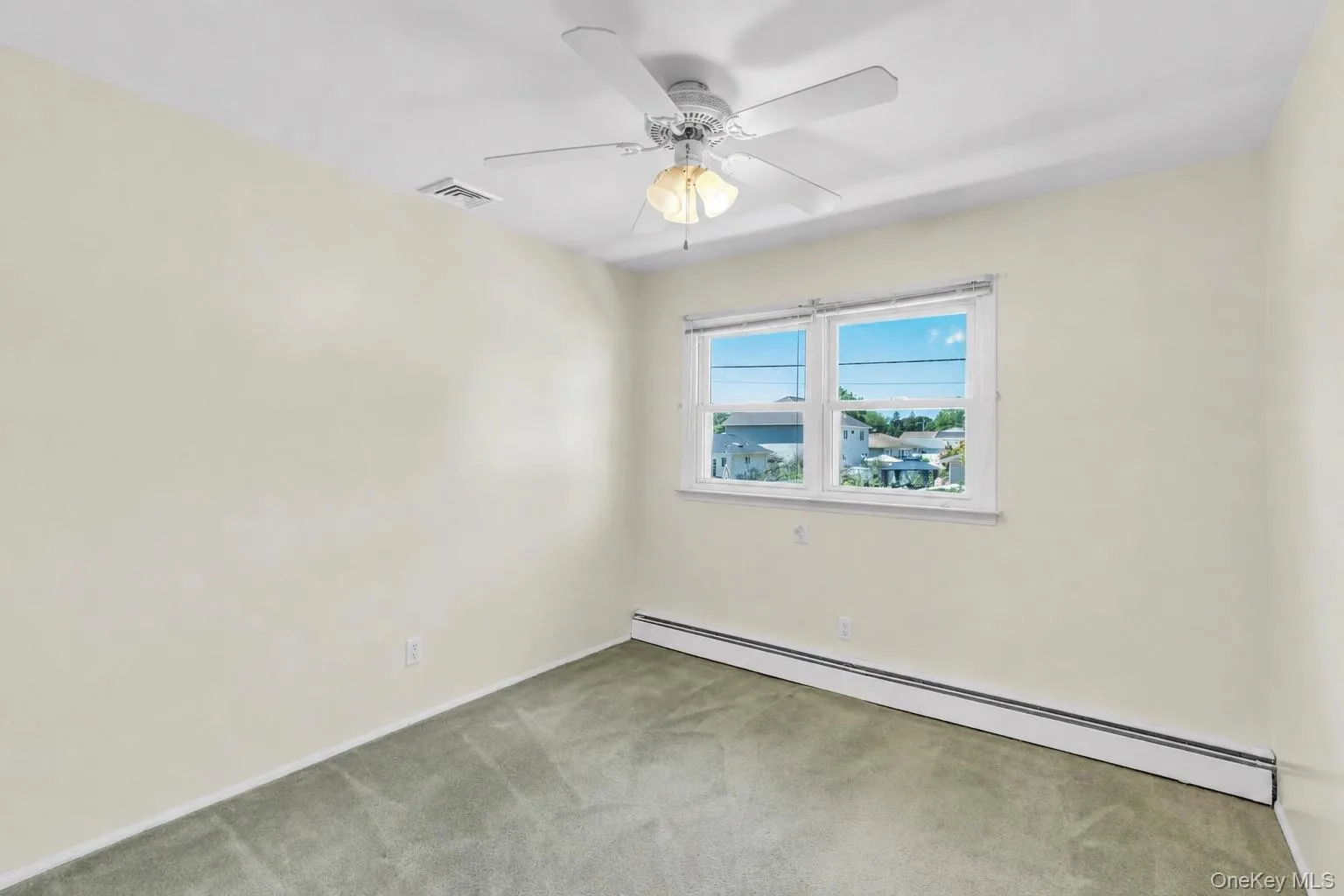 258 Lafayette Road, West Babylon, NY, 4 Bedrooms Bedrooms, 10 Rooms Rooms,2 BathroomsBathrooms,Residential,For Rent,Lafayette,0,1029206 258 Lafayette Road, West Babylon, NY, 4 Bedrooms Bedrooms, 10 Rooms Rooms,2 BathroomsBathrooms,Residential,For Rent,Lafayette,0,1029206