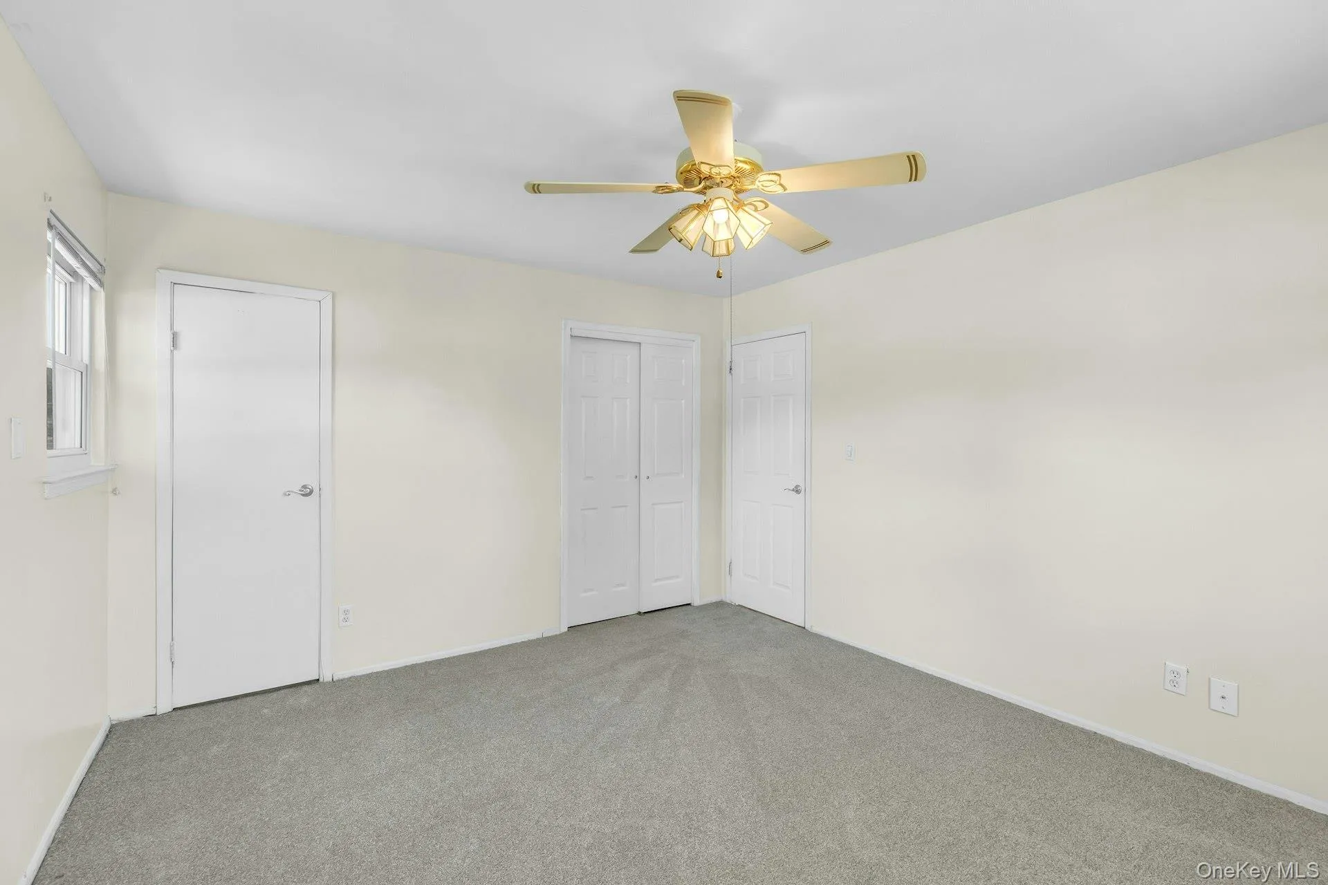 258 Lafayette Road, West Babylon, NY, 4 Bedrooms Bedrooms, 10 Rooms Rooms,2 BathroomsBathrooms,Residential,For Rent,Lafayette,0,1029206 258 Lafayette Road, West Babylon, NY, 4 Bedrooms Bedrooms, 10 Rooms Rooms,2 BathroomsBathrooms,Residential,For Rent,Lafayette,0,1029206