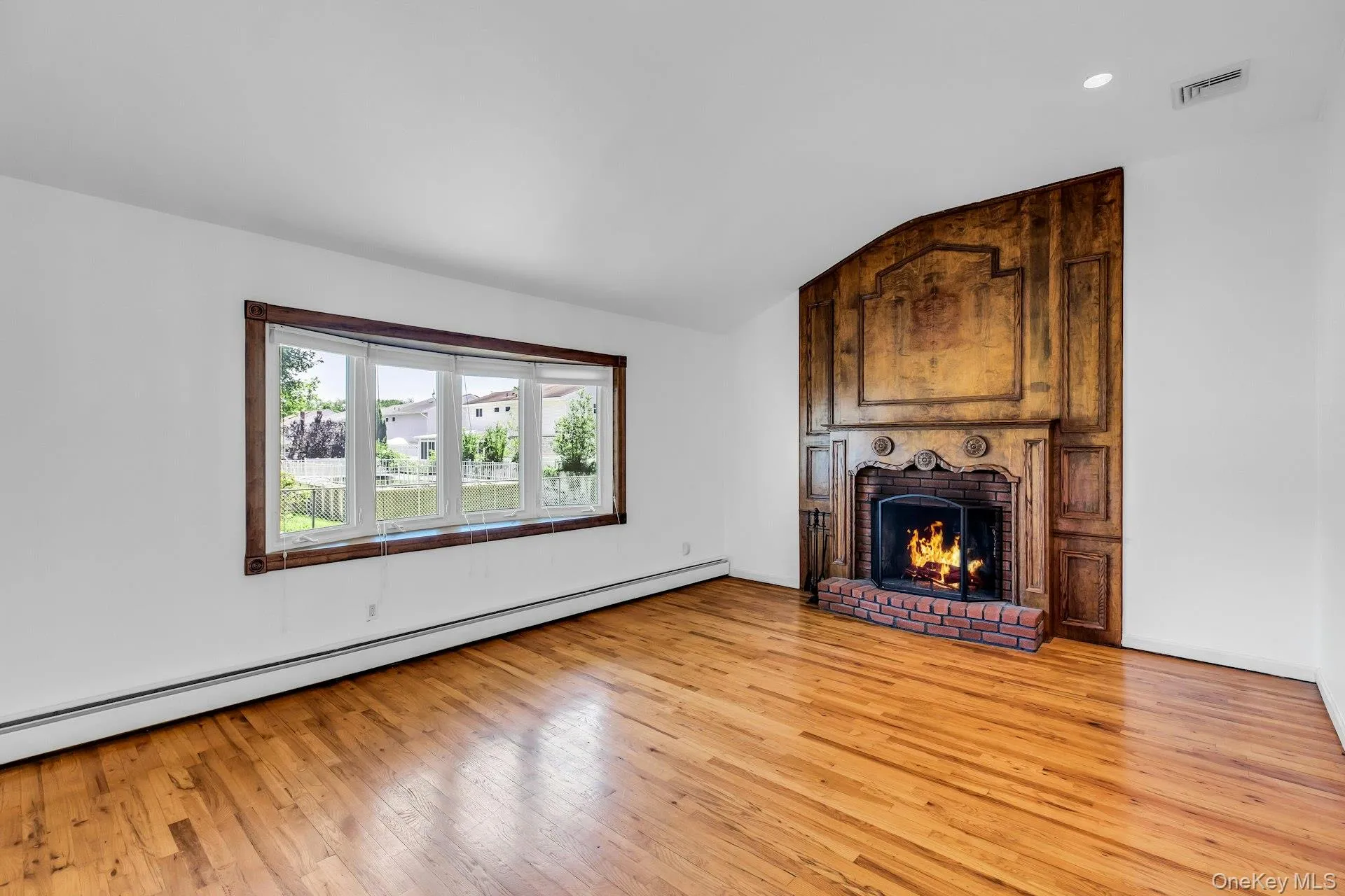 258 Lafayette Road, West Babylon, NY, 4 Bedrooms Bedrooms, 10 Rooms Rooms,2 BathroomsBathrooms,Residential,For Rent,Lafayette,0,1029206 258 Lafayette Road, West Babylon, NY, 4 Bedrooms Bedrooms, 10 Rooms Rooms,2 BathroomsBathrooms,Residential,For Rent,Lafayette,0,1029206