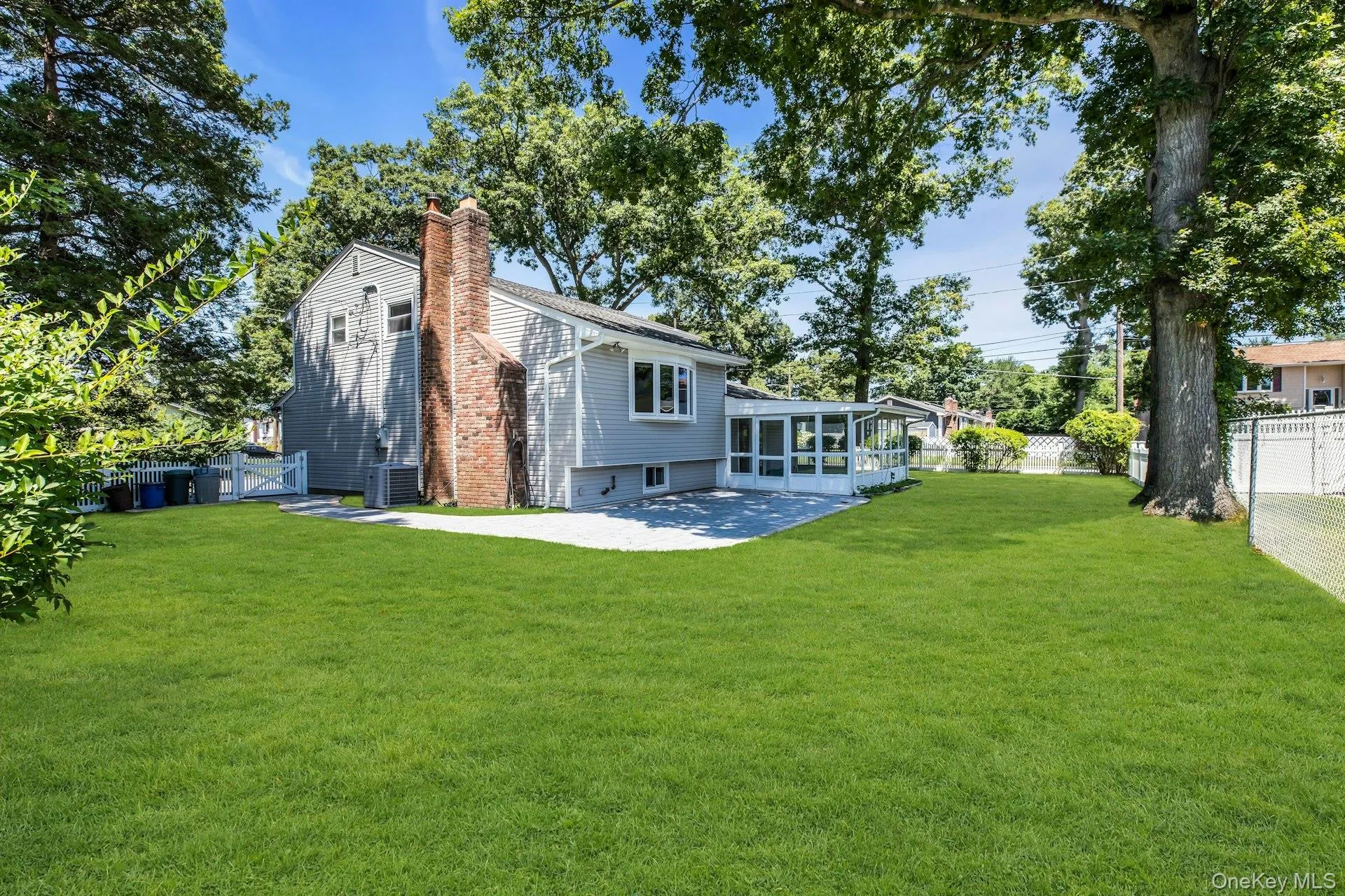 258 Lafayette Road, West Babylon, NY, 4 Bedrooms Bedrooms, 10 Rooms Rooms,2 BathroomsBathrooms,Residential,For Rent,Lafayette,0,1029206 258 Lafayette Road, West Babylon, NY, 4 Bedrooms Bedrooms, 10 Rooms Rooms,2 BathroomsBathrooms,Residential,For Rent,Lafayette,0,1029206