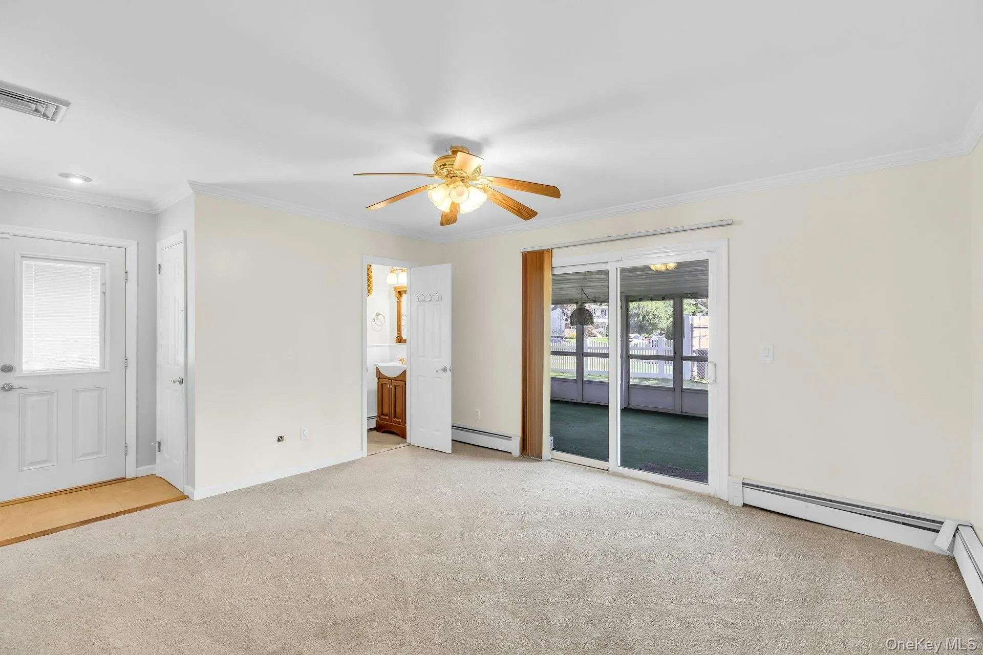 258 Lafayette Road, West Babylon, NY, 4 Bedrooms Bedrooms, 10 Rooms Rooms,2 BathroomsBathrooms,Residential,For Rent,Lafayette,0,1029206 258 Lafayette Road, West Babylon, NY, 4 Bedrooms Bedrooms, 10 Rooms Rooms,2 BathroomsBathrooms,Residential,For Rent,Lafayette,0,1029206