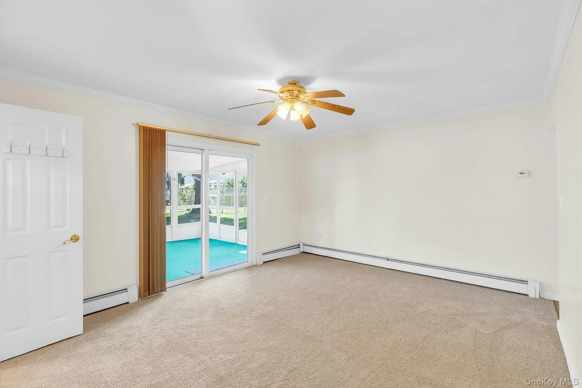 258 Lafayette Road, West Babylon, NY, 4 Bedrooms Bedrooms, 10 Rooms Rooms,2 BathroomsBathrooms,Residential,For Rent,Lafayette,0,1029206 258 Lafayette Road, West Babylon, NY, 4 Bedrooms Bedrooms, 10 Rooms Rooms,2 BathroomsBathrooms,Residential,For Rent,Lafayette,0,1029206
