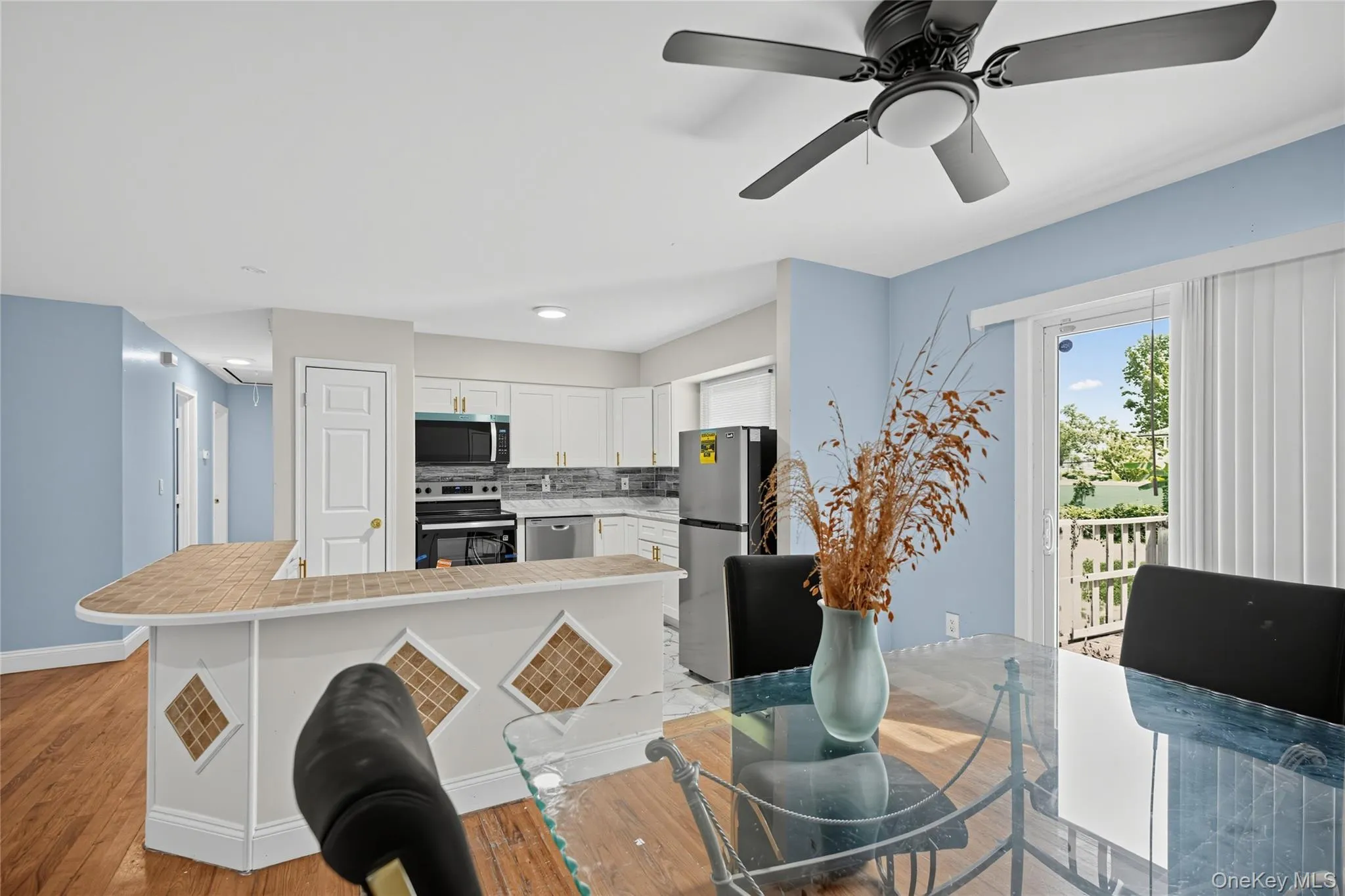 182 New York Avenue, Islip, NY, 4 Bedrooms Bedrooms, 4 Rooms Rooms,2 BathroomsBathrooms,Residential,For Rent,New York,0,1029207 182 New York Avenue, Islip, NY, 4 Bedrooms Bedrooms, 4 Rooms Rooms,2 BathroomsBathrooms,Residential,For Rent,New York,0,1029207