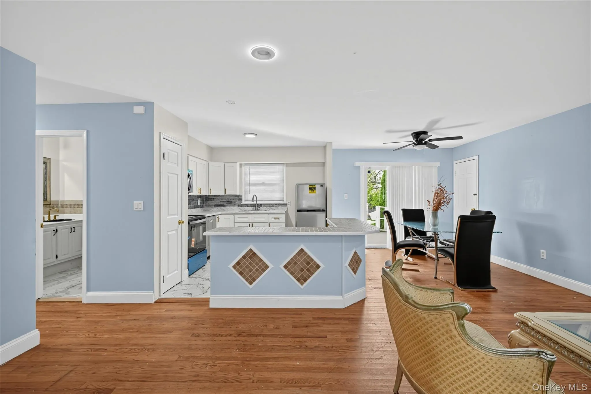 182 New York Avenue, Islip, NY, 4 Bedrooms Bedrooms, 4 Rooms Rooms,2 BathroomsBathrooms,Residential,For Rent,New York,0,1029207 182 New York Avenue, Islip, NY, 4 Bedrooms Bedrooms, 4 Rooms Rooms,2 BathroomsBathrooms,Residential,For Rent,New York,0,1029207