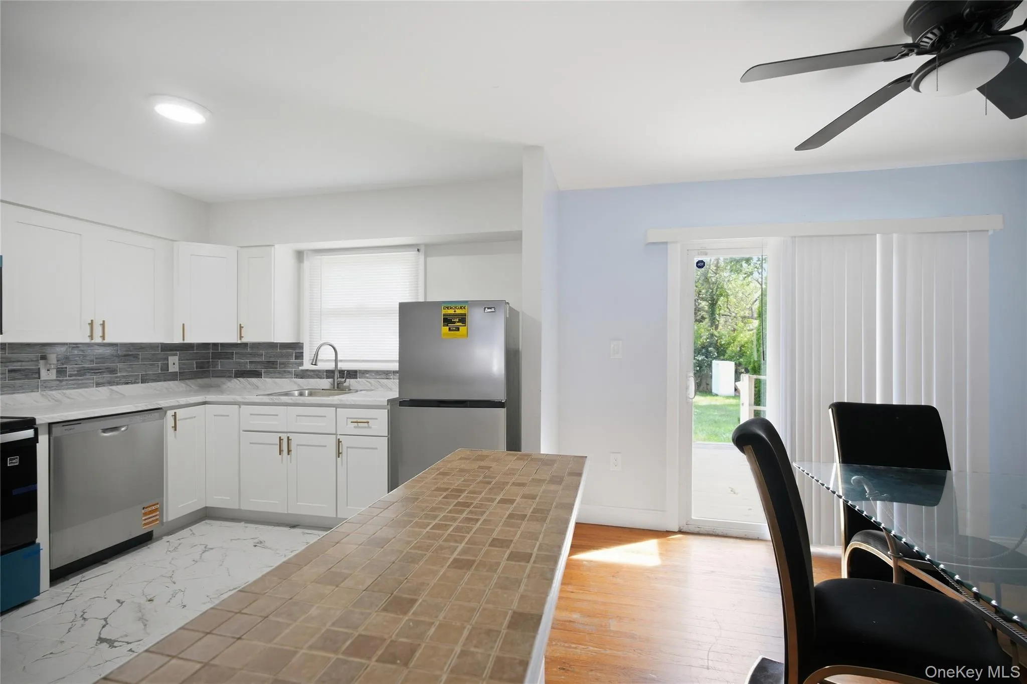182 New York Avenue, Islip, NY, 4 Bedrooms Bedrooms, 4 Rooms Rooms,2 BathroomsBathrooms,Residential,For Rent,New York,0,1029207 182 New York Avenue, Islip, NY, 4 Bedrooms Bedrooms, 4 Rooms Rooms,2 BathroomsBathrooms,Residential,For Rent,New York,0,1029207