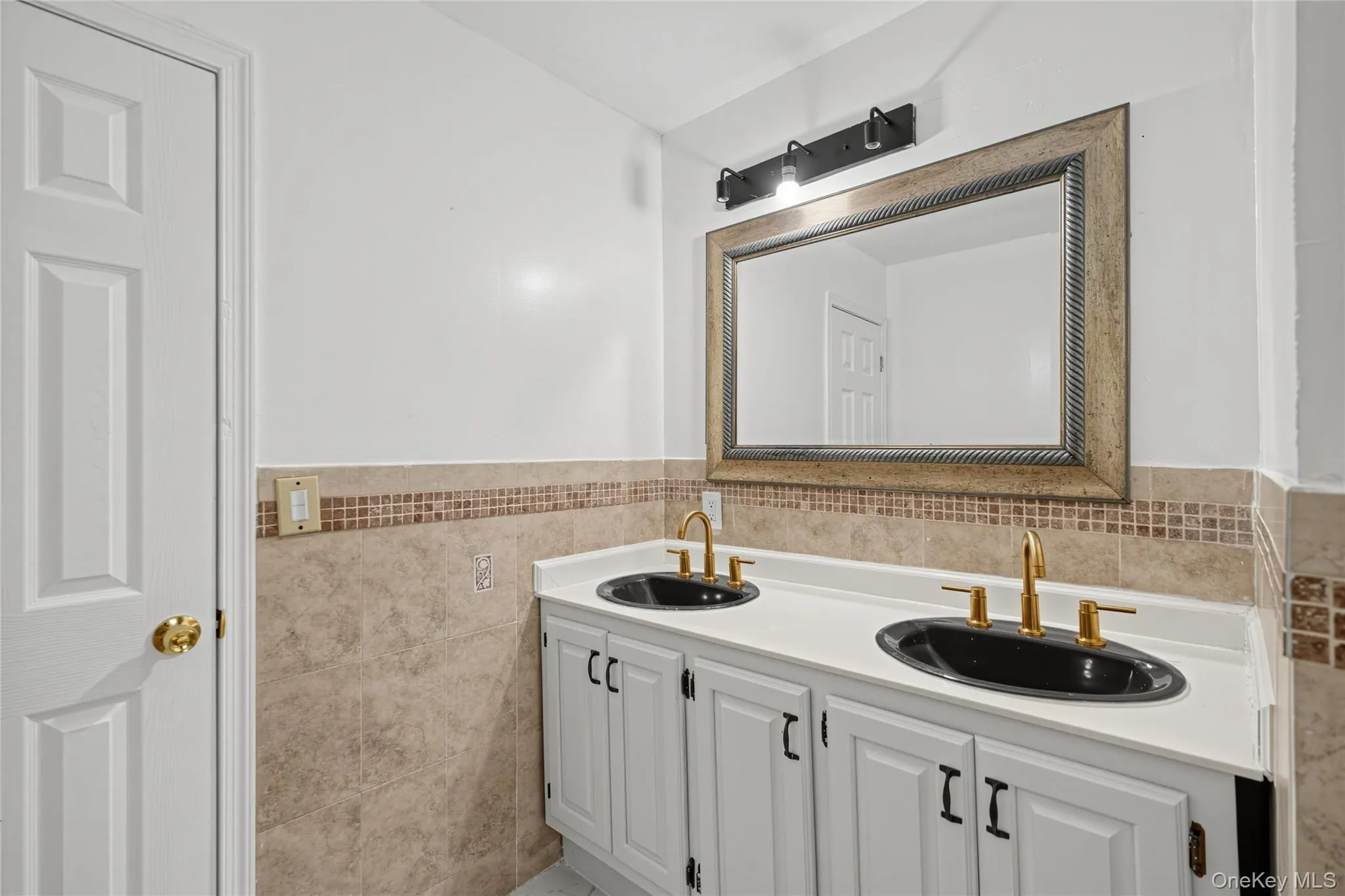 182 New York Avenue, Islip, NY, 4 Bedrooms Bedrooms, 4 Rooms Rooms,2 BathroomsBathrooms,Residential,For Rent,New York,0,1029207 182 New York Avenue, Islip, NY, 4 Bedrooms Bedrooms, 4 Rooms Rooms,2 BathroomsBathrooms,Residential,For Rent,New York,0,1029207
