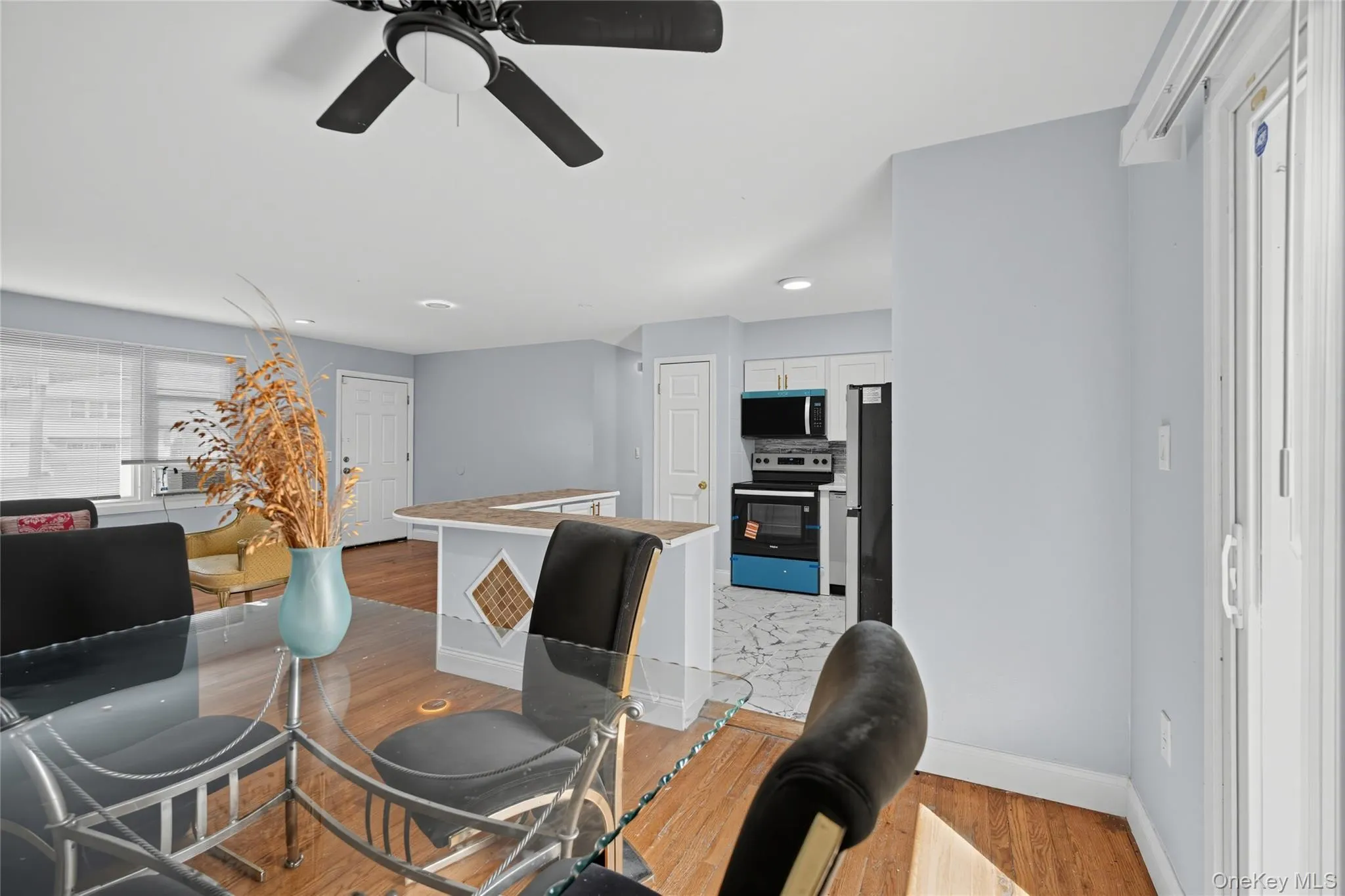 182 New York Avenue, Islip, NY, 4 Bedrooms Bedrooms, 4 Rooms Rooms,2 BathroomsBathrooms,Residential,For Rent,New York,0,1029207 182 New York Avenue, Islip, NY, 4 Bedrooms Bedrooms, 4 Rooms Rooms,2 BathroomsBathrooms,Residential,For Rent,New York,0,1029207