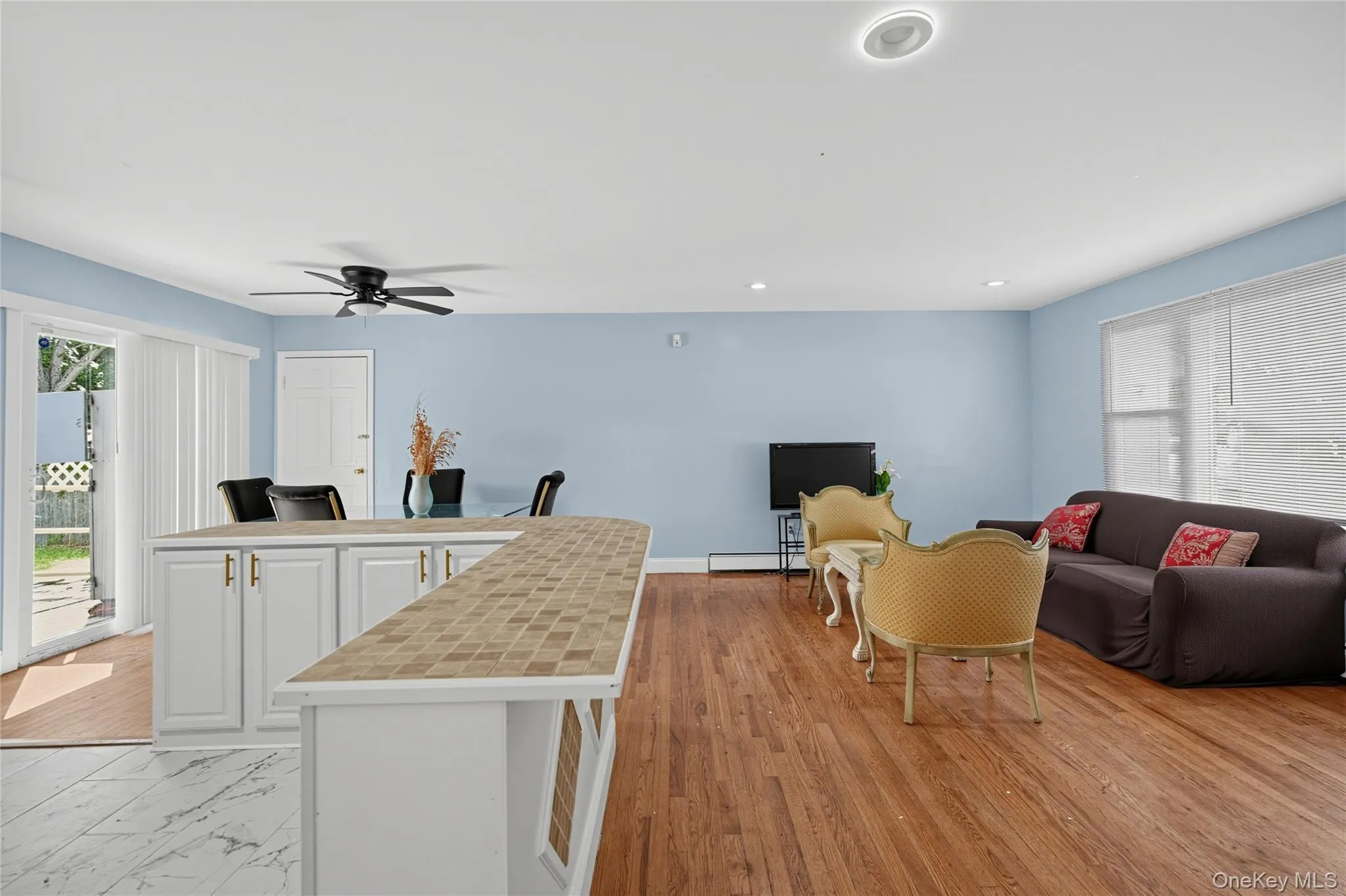 182 New York Avenue, Islip, NY, 4 Bedrooms Bedrooms, 4 Rooms Rooms,2 BathroomsBathrooms,Residential,For Rent,New York,0,1029207 182 New York Avenue, Islip, NY, 4 Bedrooms Bedrooms, 4 Rooms Rooms,2 BathroomsBathrooms,Residential,For Rent,New York,0,1029207