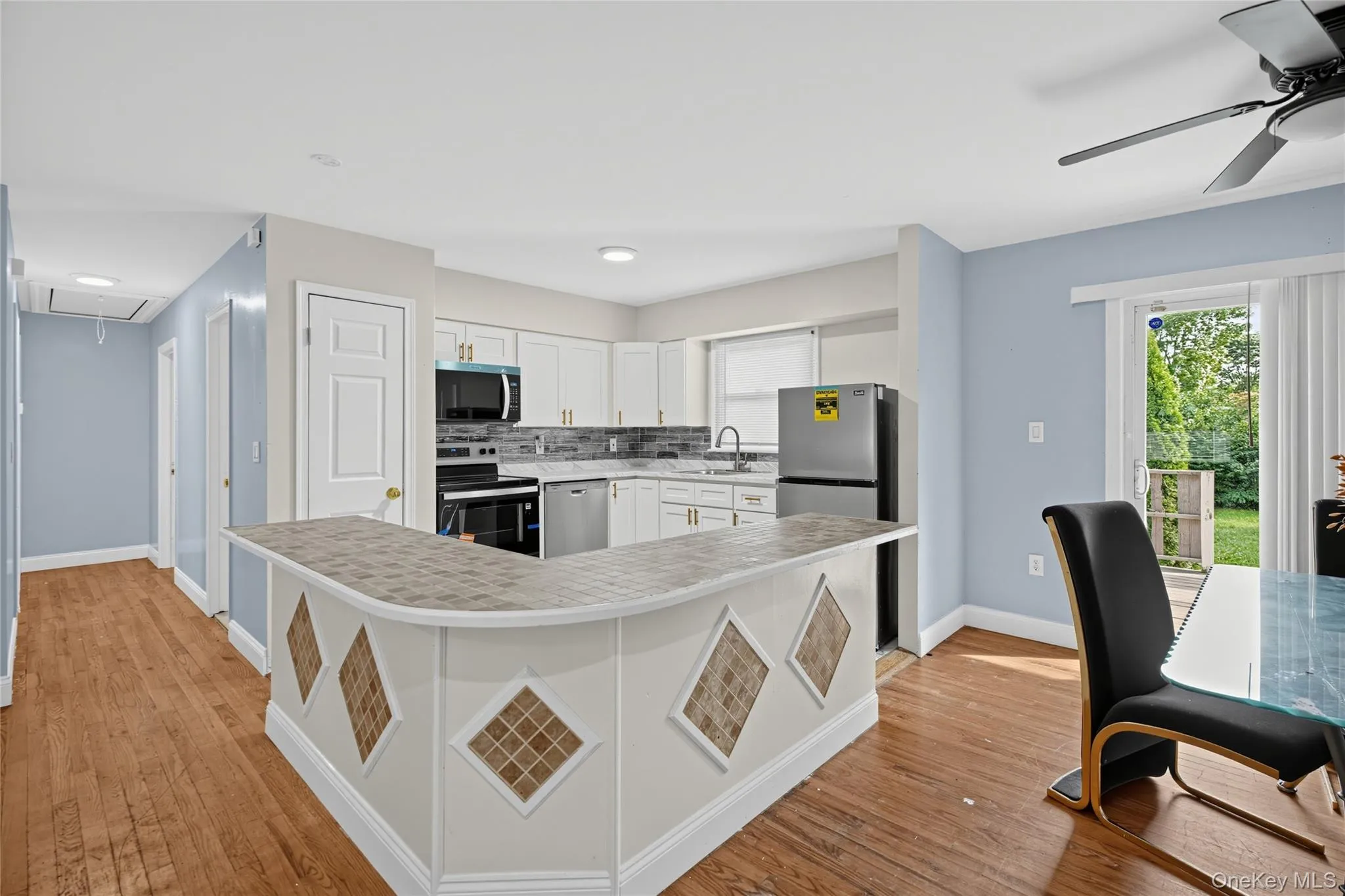 182 New York Avenue, Islip, NY, 4 Bedrooms Bedrooms, 4 Rooms Rooms,2 BathroomsBathrooms,Residential,For Rent,New York,0,1029207 182 New York Avenue, Islip, NY, 4 Bedrooms Bedrooms, 4 Rooms Rooms,2 BathroomsBathrooms,Residential,For Rent,New York,0,1029207