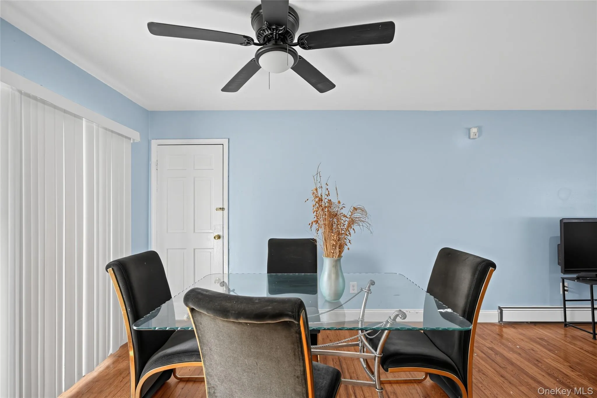182 New York Avenue, Islip, NY, 4 Bedrooms Bedrooms, 4 Rooms Rooms,2 BathroomsBathrooms,Residential,For Rent,New York,0,1029207 182 New York Avenue, Islip, NY, 4 Bedrooms Bedrooms, 4 Rooms Rooms,2 BathroomsBathrooms,Residential,For Rent,New York,0,1029207