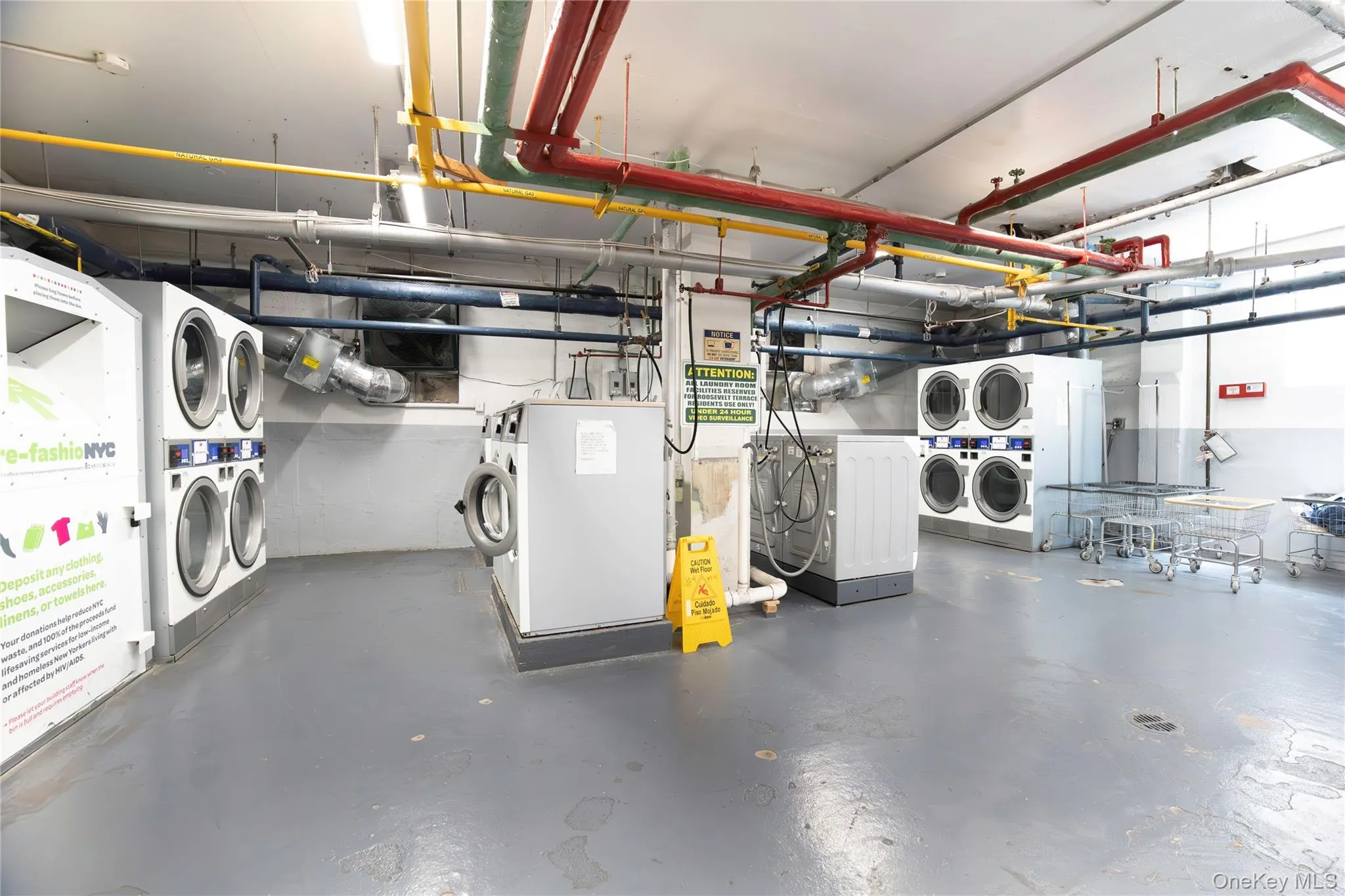 35-50 85 Street, New York, NY, 1 Bedroom Bedrooms, 4 Rooms Rooms,1 BathroomBathrooms,Residential,For Rent,85,0,1029215 35-50 85 Street, New York, NY, 1 Bedroom Bedrooms, 4 Rooms Rooms,1 BathroomBathrooms,Residential,For Rent,85,0,1029215