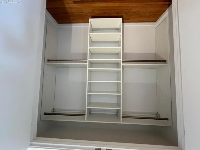 1 Kirkwood Road, North Hempstead, NY, 2 Bedrooms Bedrooms, 5 Rooms Rooms,2 BathroomsBathrooms,Residential Lease,For Rent,Kirkwood,0,1029219 1 Kirkwood Road, North Hempstead, NY, 2 Bedrooms Bedrooms, 5 Rooms Rooms,2 BathroomsBathrooms,Residential Lease,For Rent,Kirkwood,0,1029219
