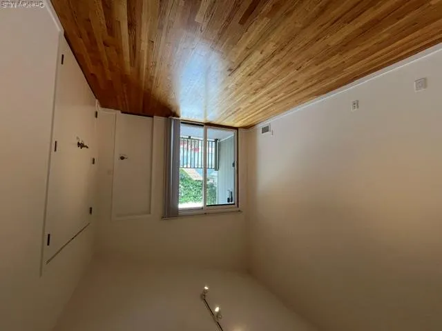 1 Kirkwood Road, North Hempstead, NY, 2 Bedrooms Bedrooms, 5 Rooms Rooms,2 BathroomsBathrooms,Residential Lease,For Rent,Kirkwood,0,1029219 1 Kirkwood Road, North Hempstead, NY, 2 Bedrooms Bedrooms, 5 Rooms Rooms,2 BathroomsBathrooms,Residential Lease,For Rent,Kirkwood,0,1029219