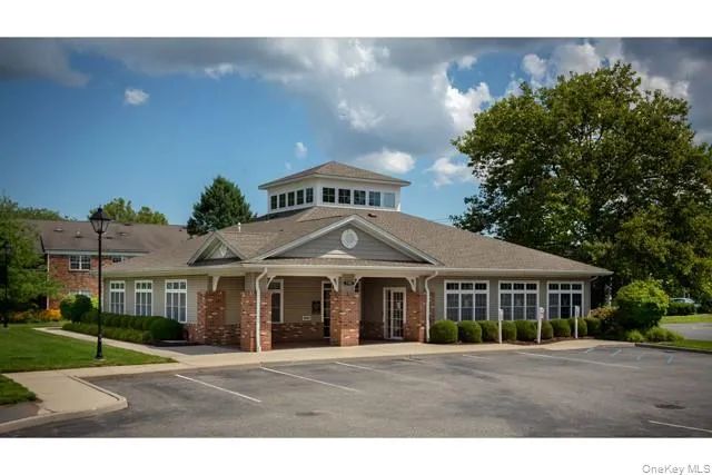 155 Westwood Drive, North Hempstead, NY, 1 Bedroom Bedrooms, 4 Rooms Rooms,1 BathroomBathrooms,Residential Lease,For Rent,Westwood,0,1029223 155 Westwood Drive, North Hempstead, NY, 1 Bedroom Bedrooms, 4 Rooms Rooms,1 BathroomBathrooms,Residential Lease,For Rent,Westwood,0,1029223
