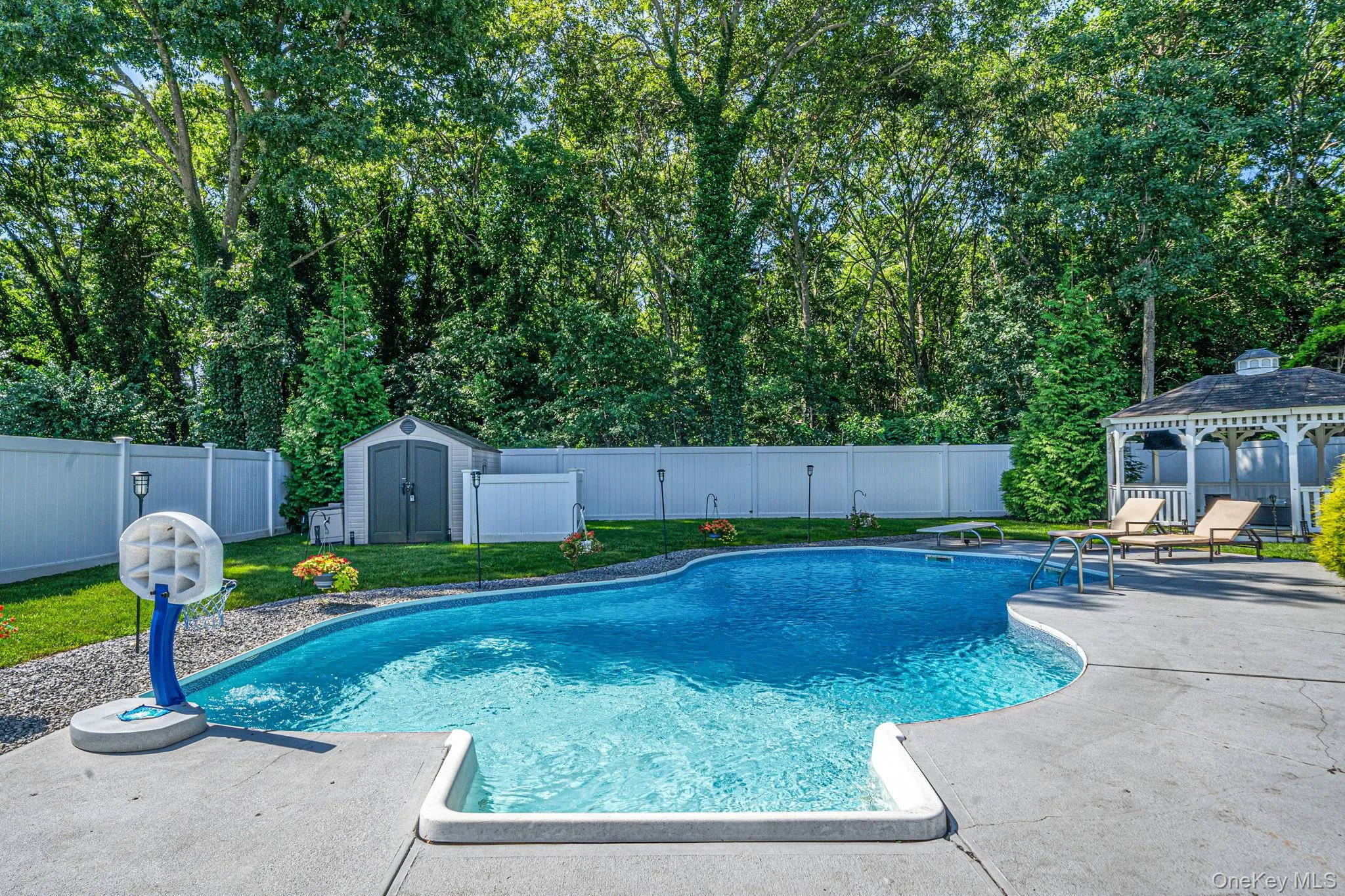 102 Inverness Road, Islip, NY, 3 Bedrooms Bedrooms, 7 Rooms Rooms,2 BathroomsBathrooms,Residential,For Rent,Inverness,0,1029224 102 Inverness Road, Islip, NY, 3 Bedrooms Bedrooms, 7 Rooms Rooms,2 BathroomsBathrooms,Residential,For Rent,Inverness,0,1029224