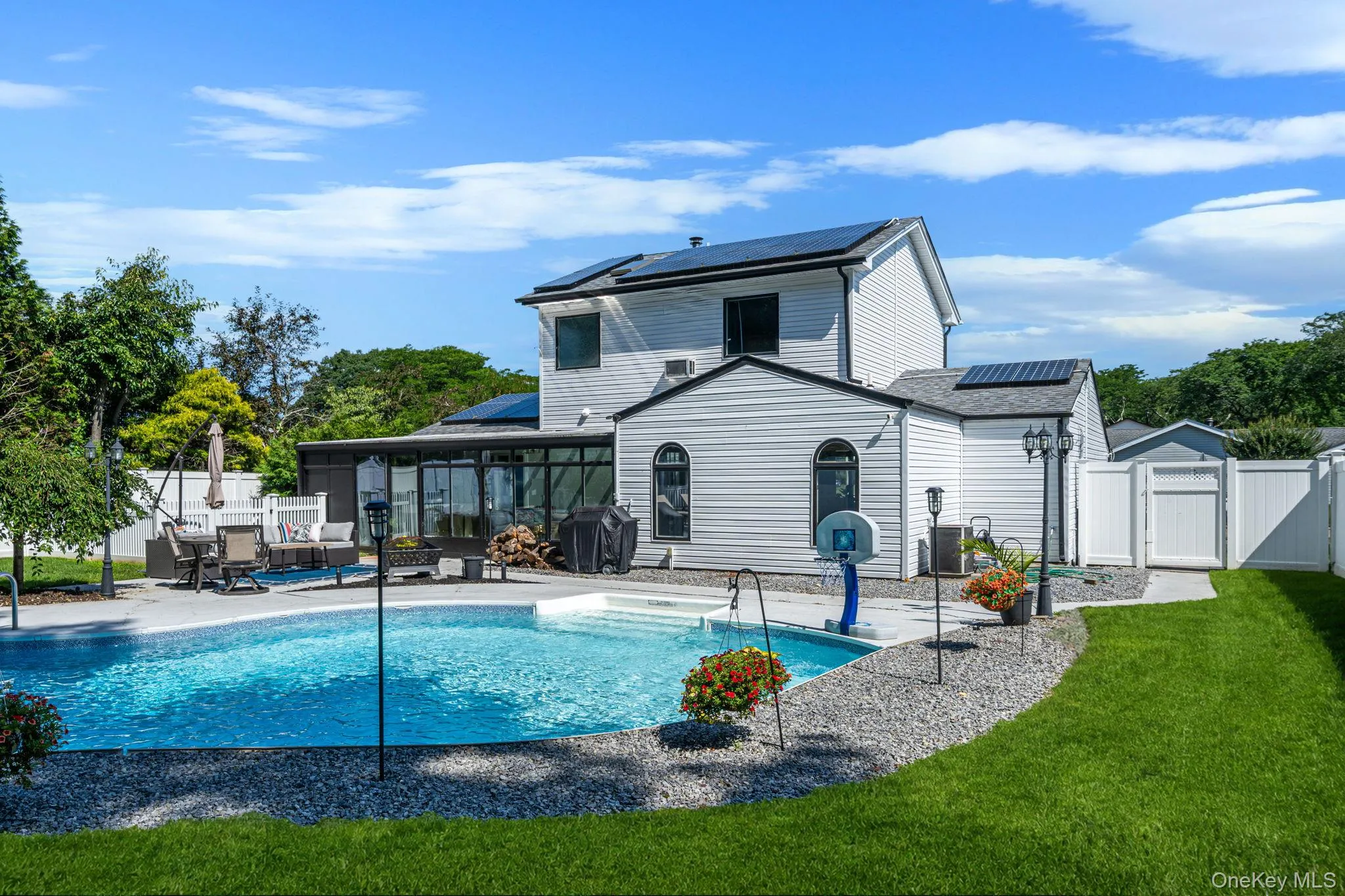 102 Inverness Road, Islip, NY, 3 Bedrooms Bedrooms, 7 Rooms Rooms,2 BathroomsBathrooms,Residential,For Rent,Inverness,0,1029224 102 Inverness Road, Islip, NY, 3 Bedrooms Bedrooms, 7 Rooms Rooms,2 BathroomsBathrooms,Residential,For Rent,Inverness,0,1029224