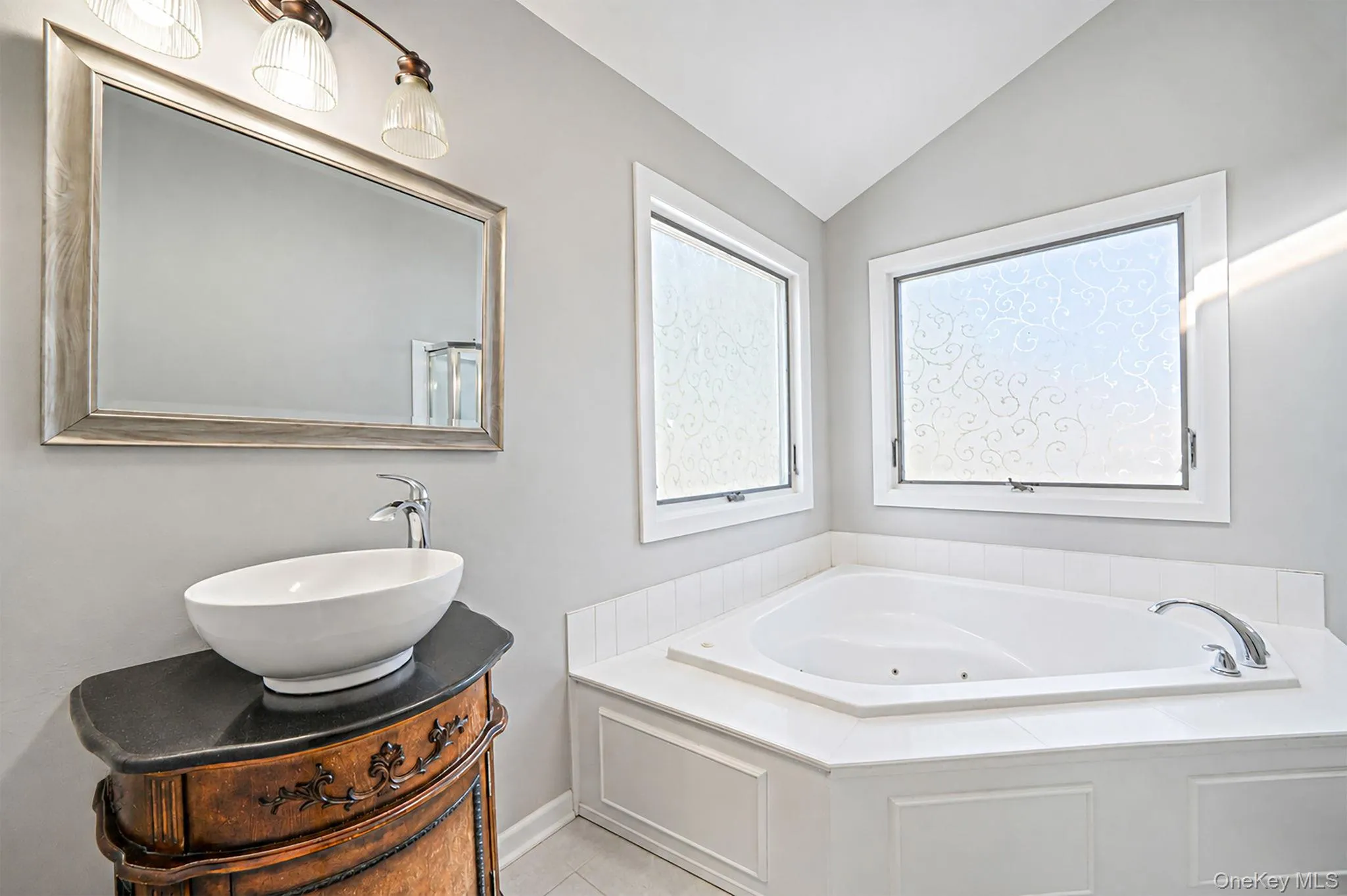 102 Inverness Road, Islip, NY, 3 Bedrooms Bedrooms, 7 Rooms Rooms,2 BathroomsBathrooms,Residential,For Rent,Inverness,0,1029224 102 Inverness Road, Islip, NY, 3 Bedrooms Bedrooms, 7 Rooms Rooms,2 BathroomsBathrooms,Residential,For Rent,Inverness,0,1029224