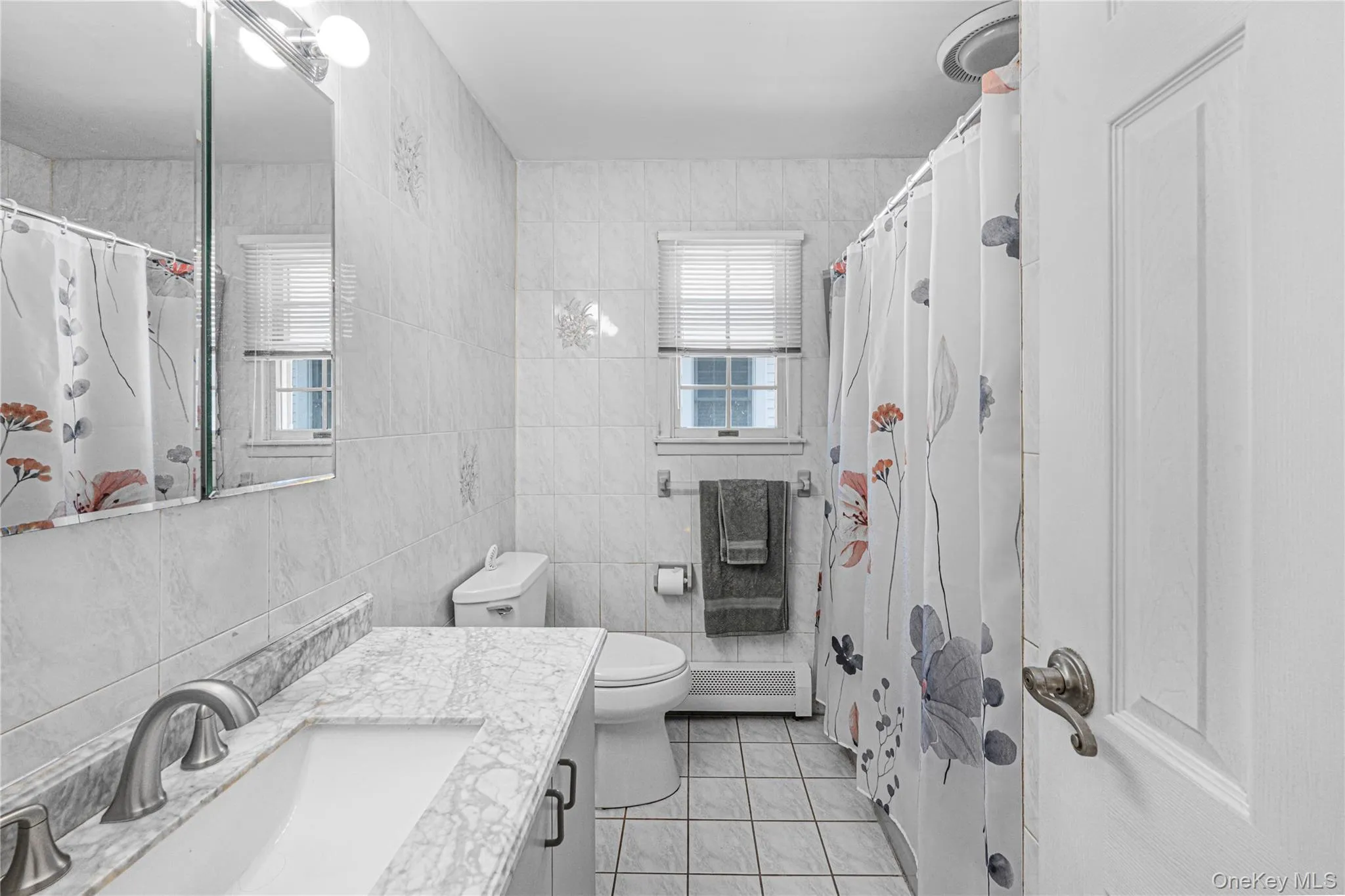87-17 157th Avenue, New York, NY, 5 Bedrooms Bedrooms, 16 Rooms Rooms,3 BathroomsBathrooms,Residential,For Rent,157th,0,1029234 87-17 157th Avenue, New York, NY, 5 Bedrooms Bedrooms, 16 Rooms Rooms,3 BathroomsBathrooms,Residential,For Rent,157th,0,1029234
