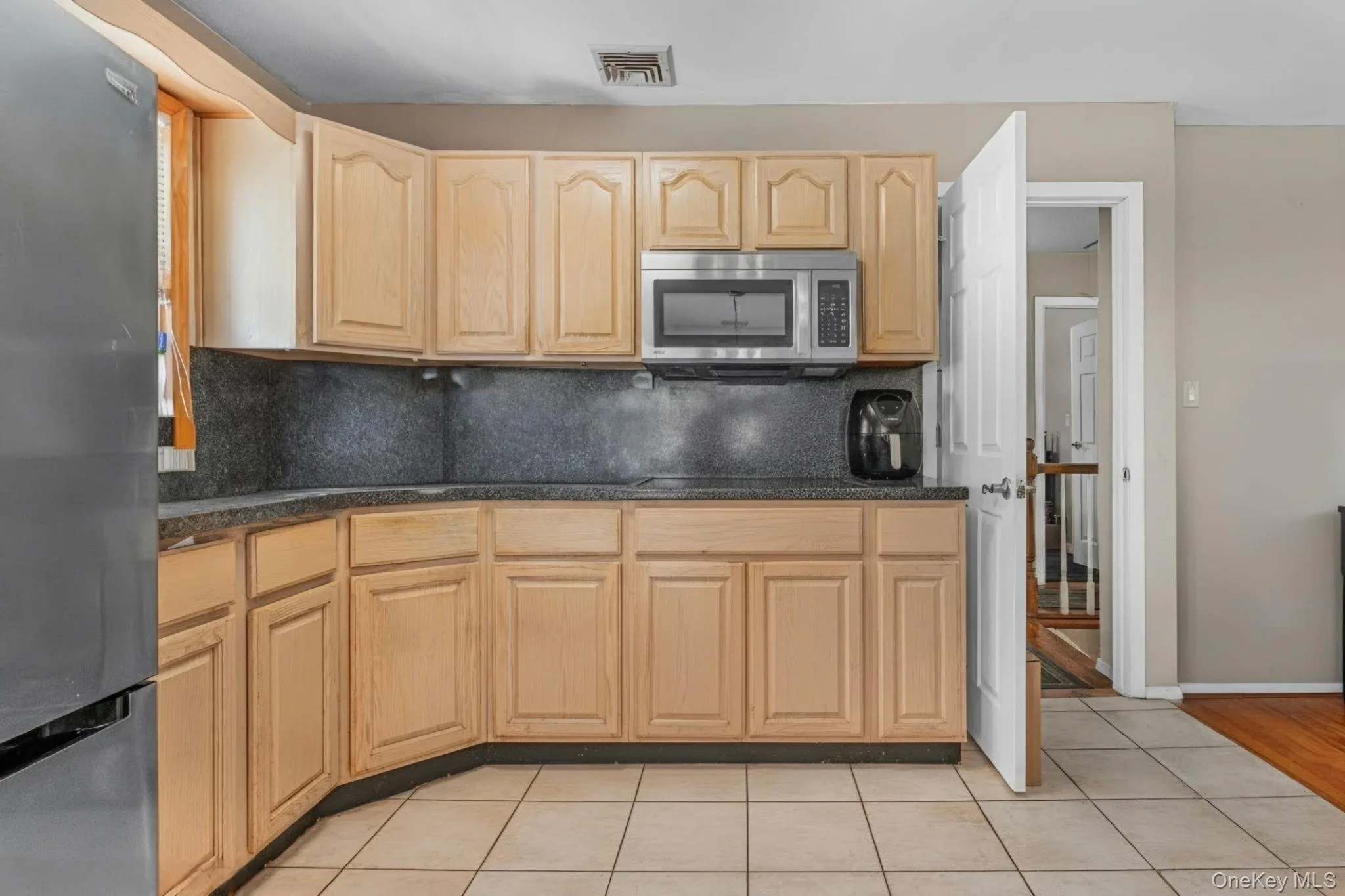 87-17 157th Avenue, New York, NY, 5 Bedrooms Bedrooms, 16 Rooms Rooms,3 BathroomsBathrooms,Residential,For Rent,157th,0,1029234 87-17 157th Avenue, New York, NY, 5 Bedrooms Bedrooms, 16 Rooms Rooms,3 BathroomsBathrooms,Residential,For Rent,157th,0,1029234