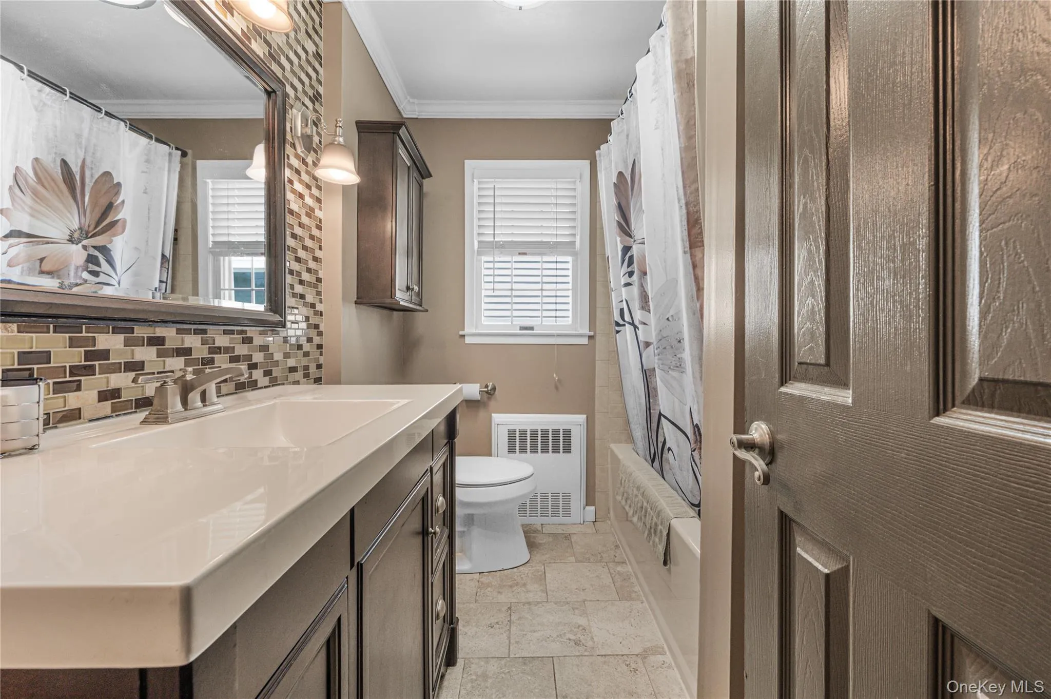 87-17 157th Avenue, New York, NY, 5 Bedrooms Bedrooms, 16 Rooms Rooms,3 BathroomsBathrooms,Residential,For Rent,157th,0,1029234 87-17 157th Avenue, New York, NY, 5 Bedrooms Bedrooms, 16 Rooms Rooms,3 BathroomsBathrooms,Residential,For Rent,157th,0,1029234