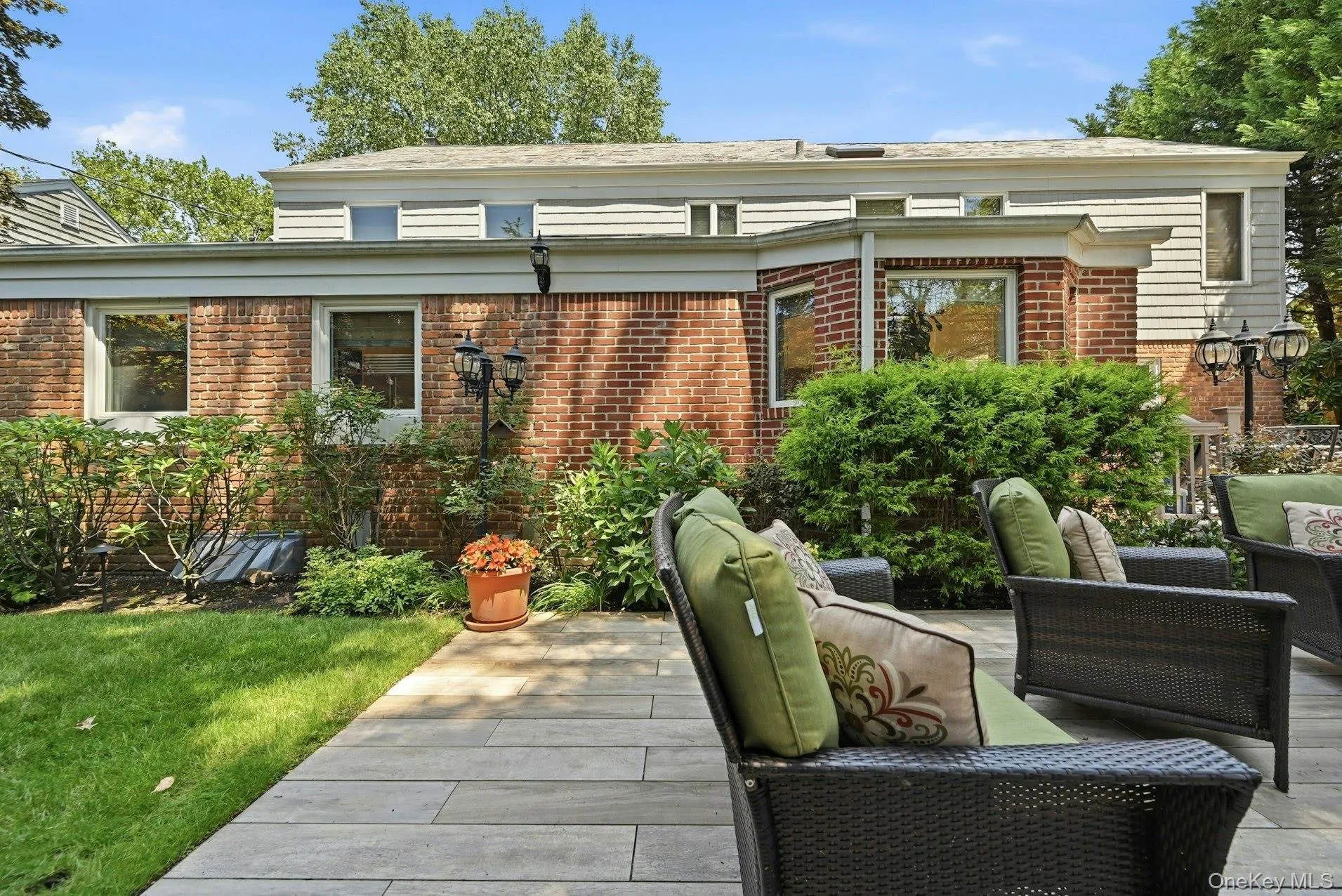 58 Reeve Road, Hempstead, NY, 4 Bedrooms Bedrooms, 9 Rooms Rooms,3 BathroomsBathrooms,Residential,For Rent,Reeve,0,1029237 58 Reeve Road, Hempstead, NY, 4 Bedrooms Bedrooms, 9 Rooms Rooms,3 BathroomsBathrooms,Residential,For Rent,Reeve,0,1029237