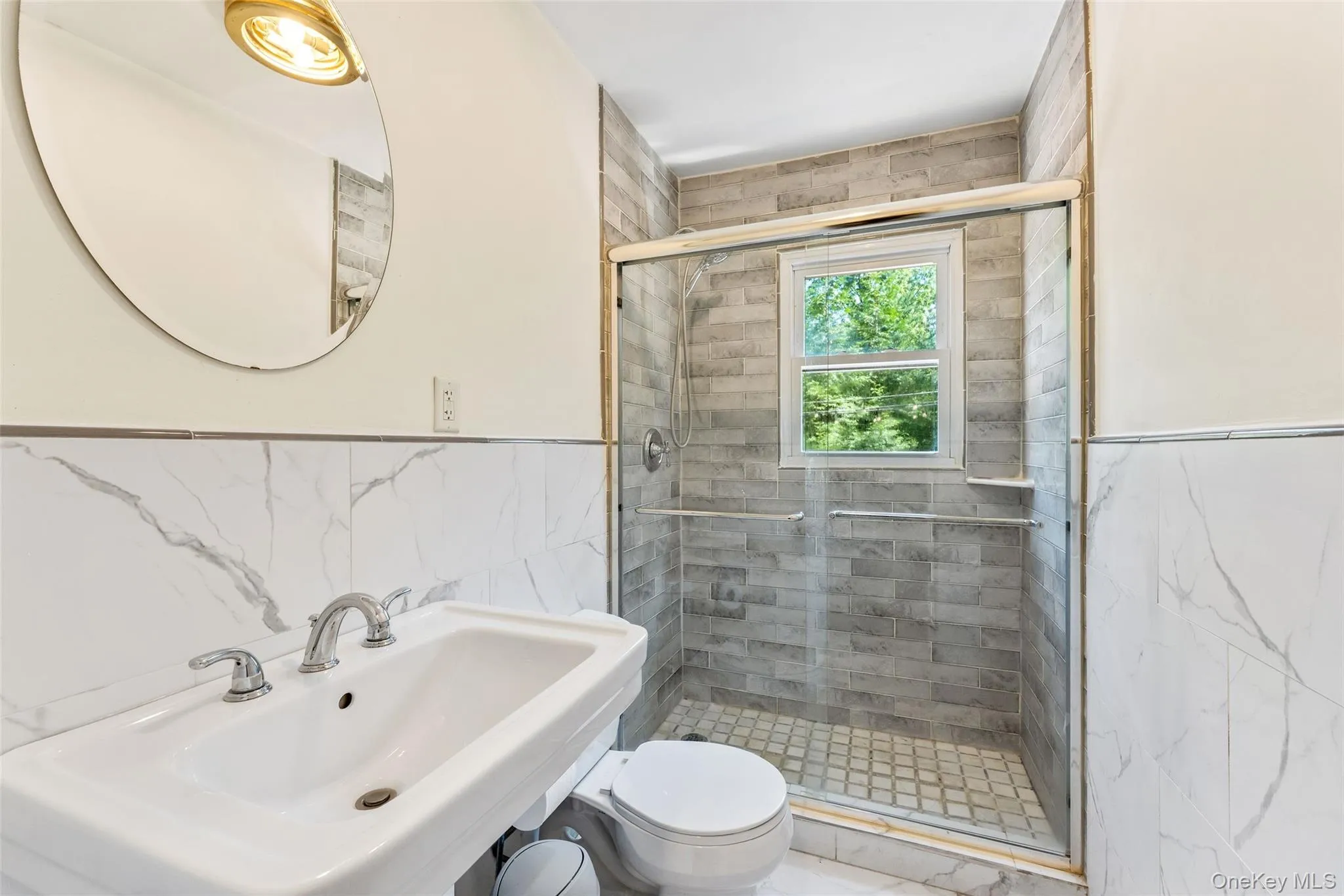 1st Floor Full Bathroom 1st Floor Full Bathroom