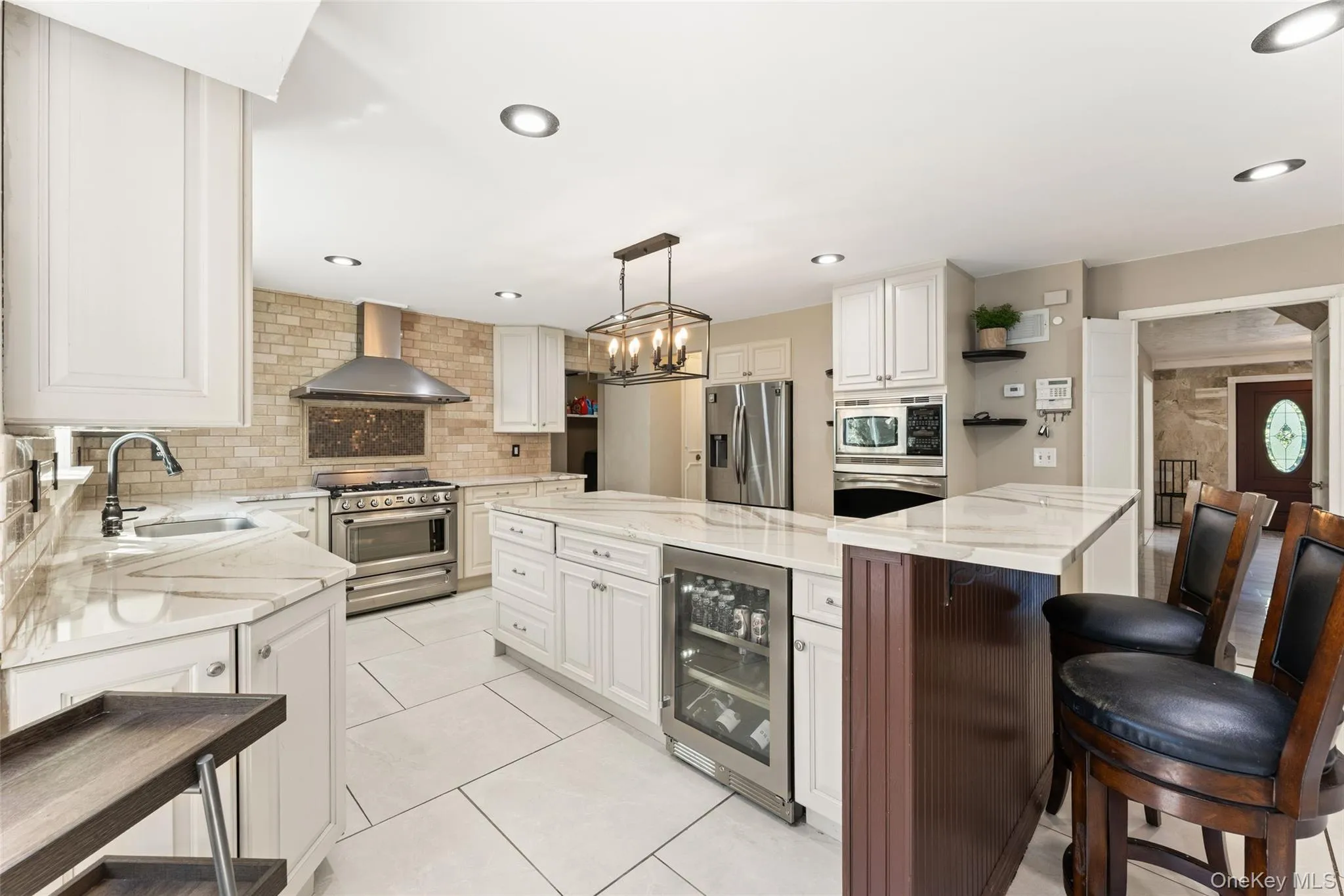 3 Tor Terrace, Clarkstown, NY, 5 Bedrooms Bedrooms, 10 Rooms Rooms,3 BathroomsBathrooms,Residential,For Rent,Tor,0,1029240 3 Tor Terrace, Clarkstown, NY, 5 Bedrooms Bedrooms, 10 Rooms Rooms,3 BathroomsBathrooms,Residential,For Rent,Tor,0,1029240