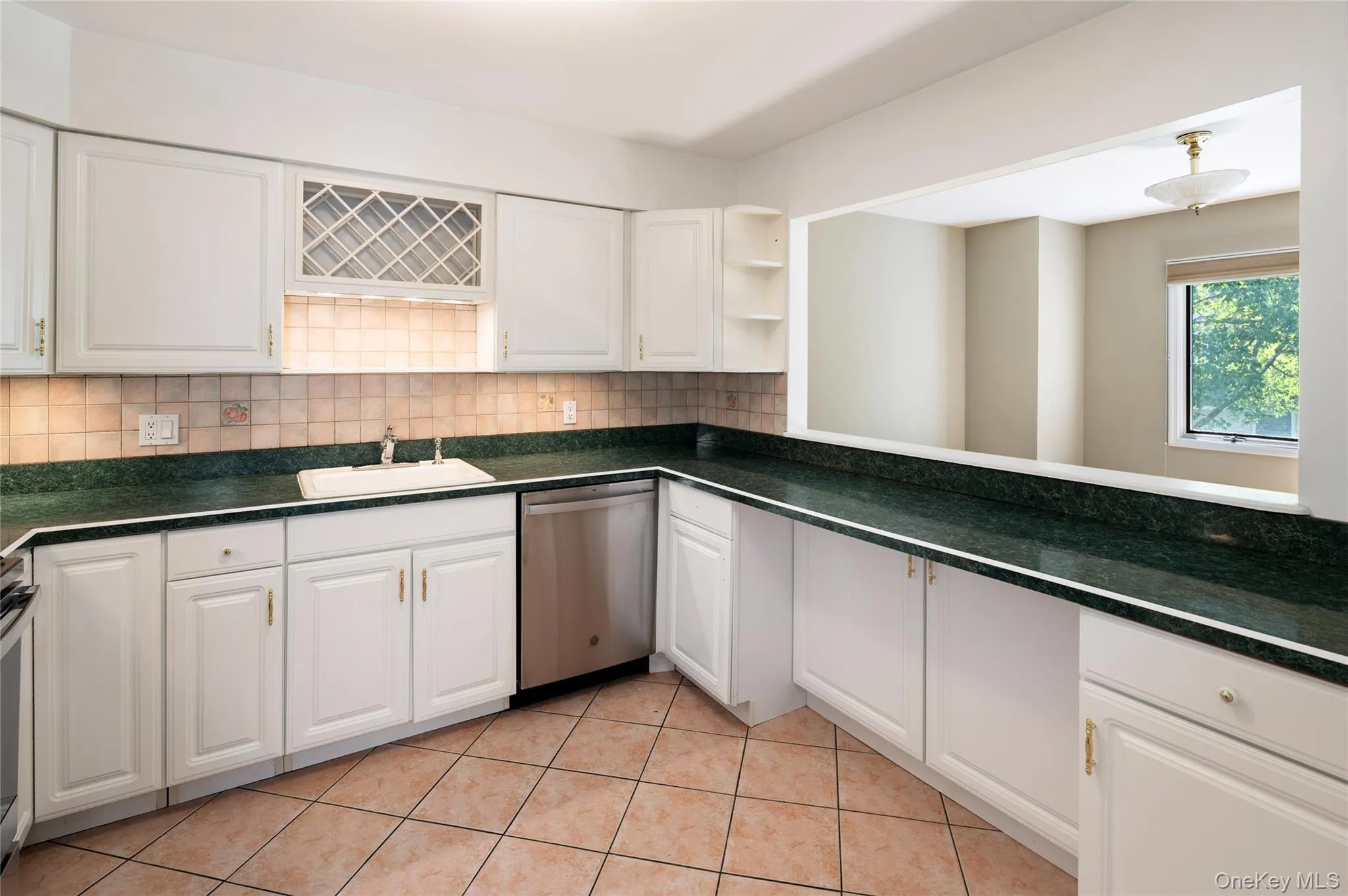 1804 Regent Drive, Mount Kisco, NY, 2 Bedrooms Bedrooms, 6 Rooms Rooms,2 BathroomsBathrooms,Residential,For Rent,Regent,0,1029242 1804 Regent Drive, Mount Kisco, NY, 2 Bedrooms Bedrooms, 6 Rooms Rooms,2 BathroomsBathrooms,Residential,For Rent,Regent,0,1029242