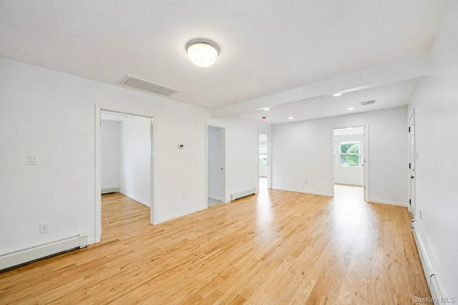31 Oakland Avenue, Brookhaven, NY, 3 Bedrooms Bedrooms, 5 Rooms Rooms,2 BathroomsBathrooms,Residential,For Rent,Oakland,0,1029243 31 Oakland Avenue, Brookhaven, NY, 3 Bedrooms Bedrooms, 5 Rooms Rooms,2 BathroomsBathrooms,Residential,For Rent,Oakland,0,1029243