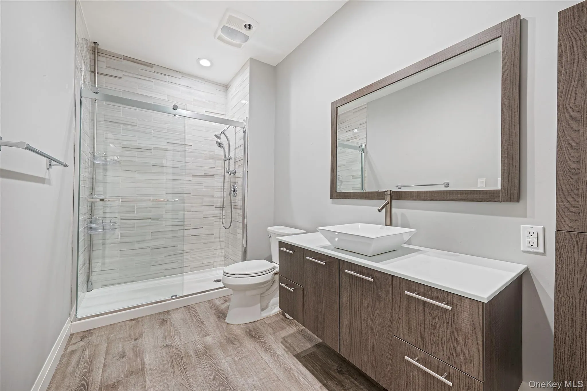 52102 Beech Tree Lane, Oyster Bay, NY, 2 Bedrooms Bedrooms, 5 Rooms Rooms,3 BathroomsBathrooms,Residential,For Rent,Beech Tree,0,1029247 52102 Beech Tree Lane, Oyster Bay, NY, 2 Bedrooms Bedrooms, 5 Rooms Rooms,3 BathroomsBathrooms,Residential,For Rent,Beech Tree,0,1029247